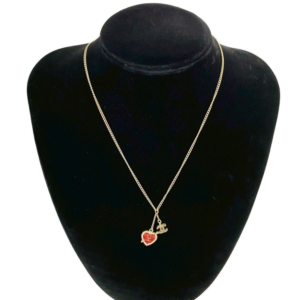 CC Logo Chain Heart Pendant Necklace Metal