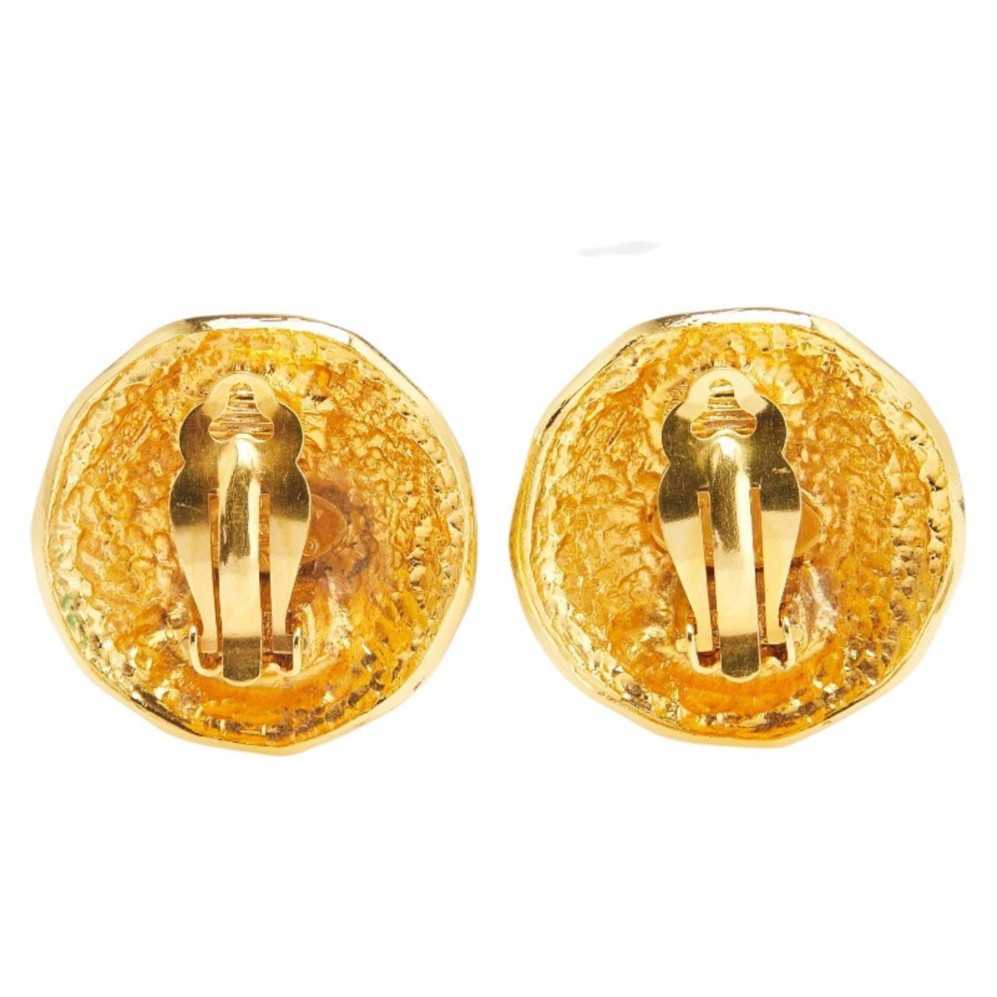 CC Logo Clip-On Earrings Metal Gold-Tone Metal