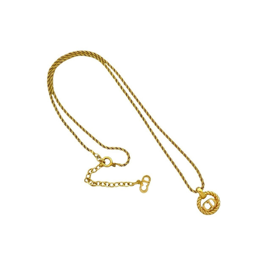 Pendant Necklace Gold