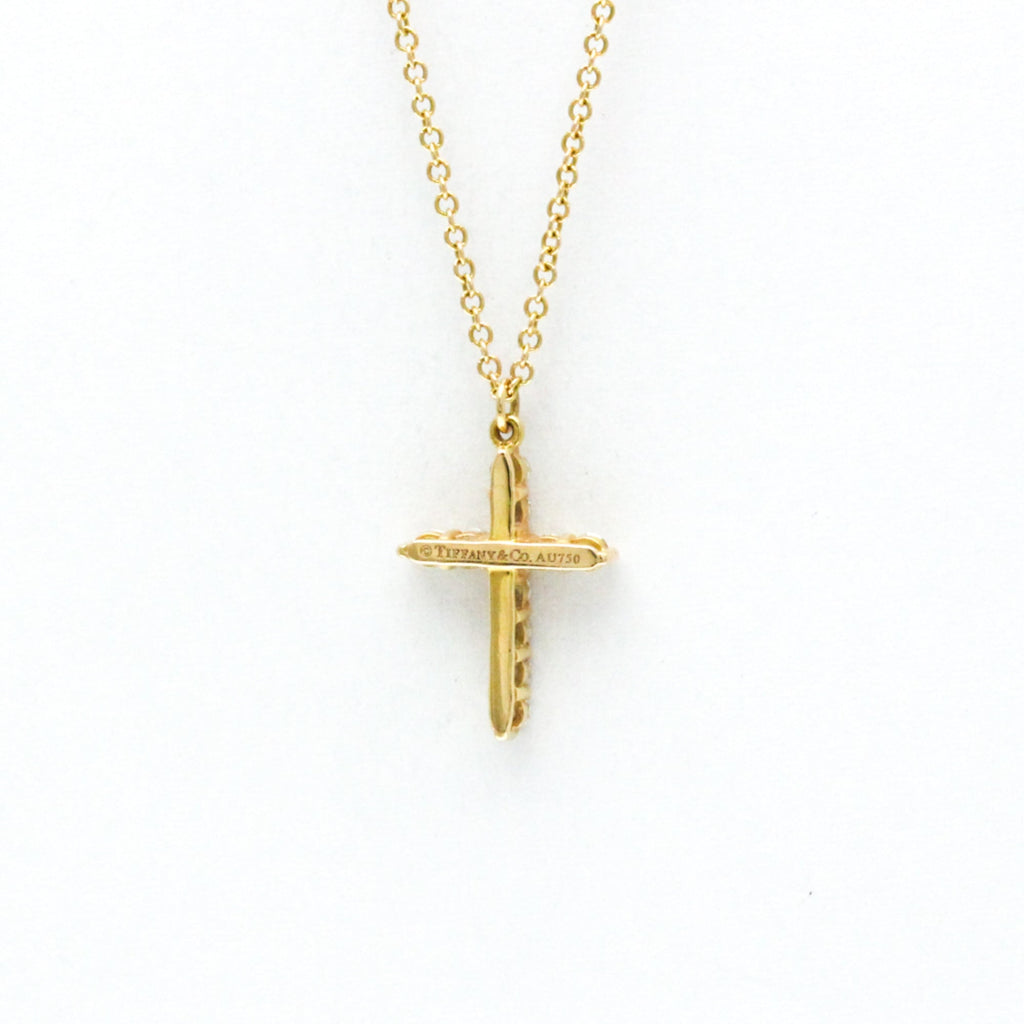 Small Pendant Necklace 18K Yellow Gold with Diamond