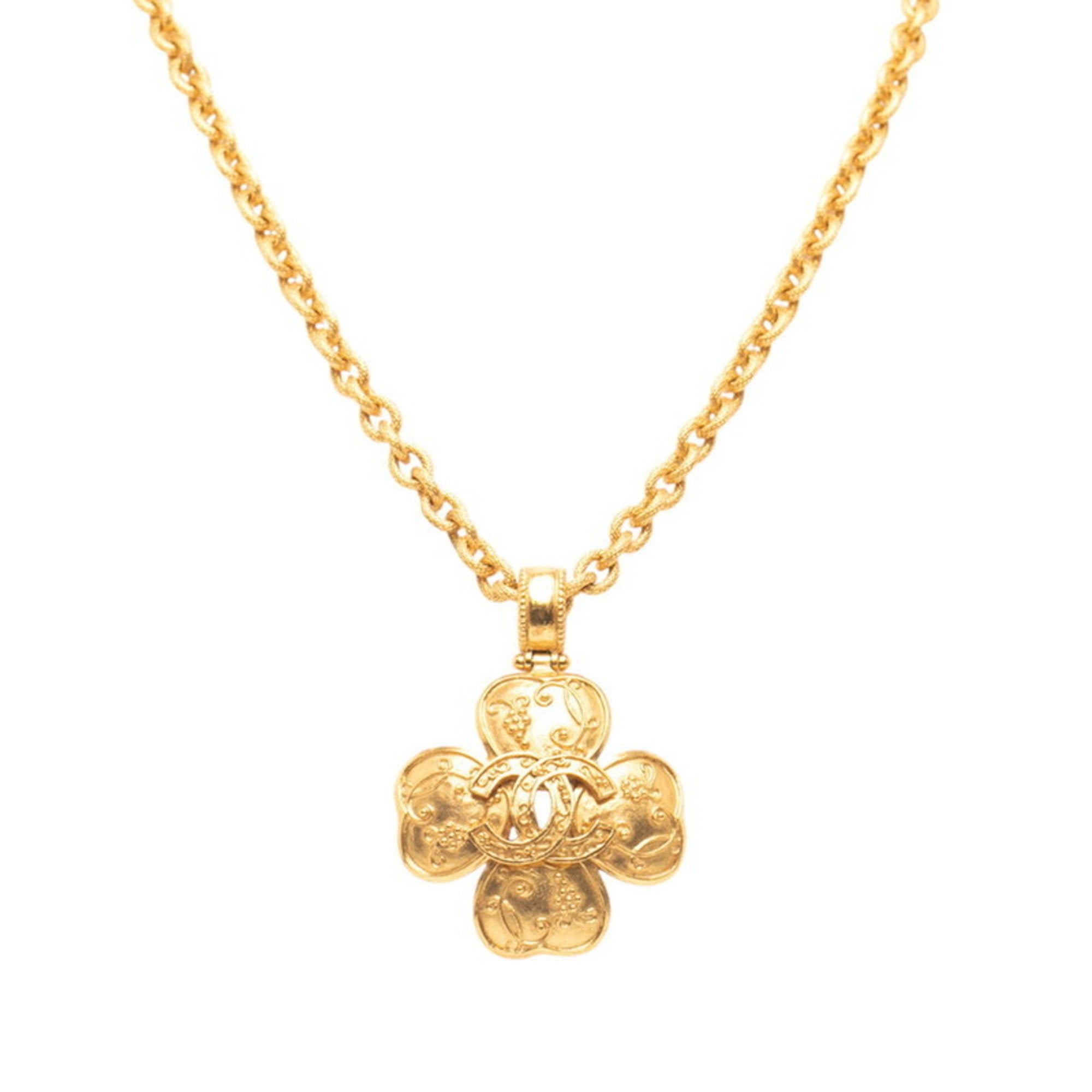 CC Logo Clover Pendant Necklace Metal