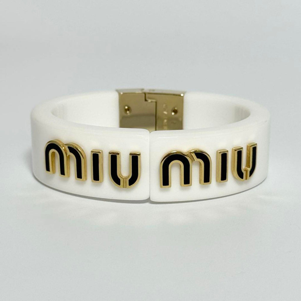 Plexiglass Bangle Bracelet Metal