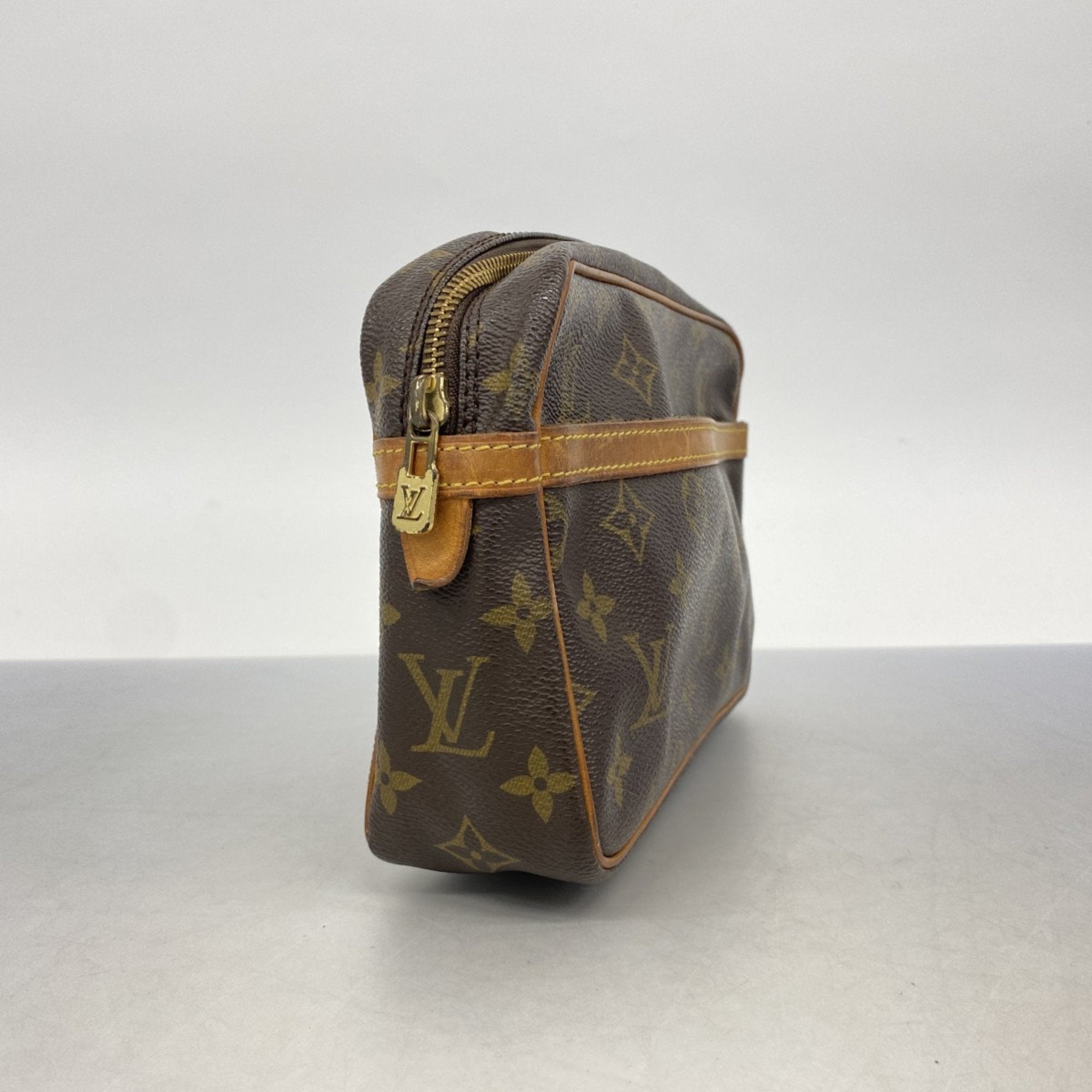 Trocadero Handbag Monogram Canvas 23
