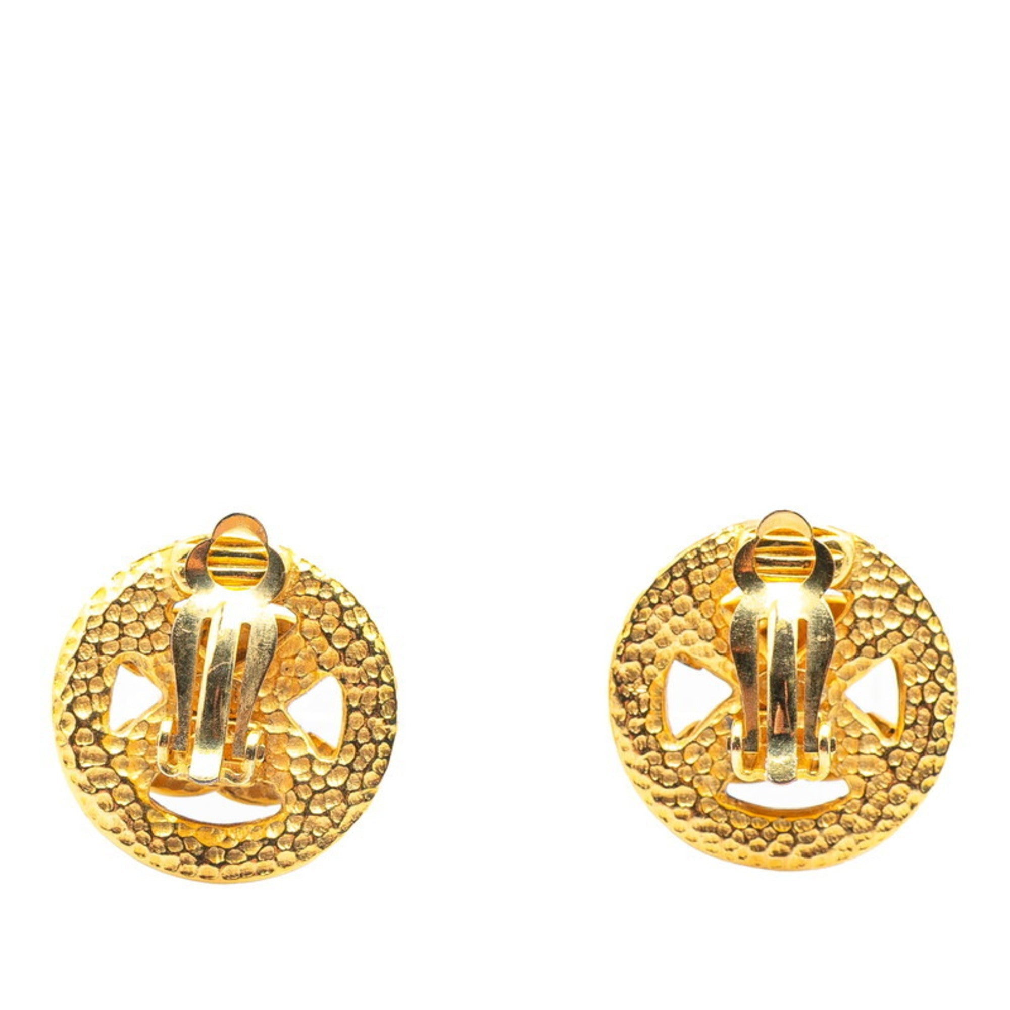 CC Logo Clip-On Earrings Metal Gold-Tone Metal