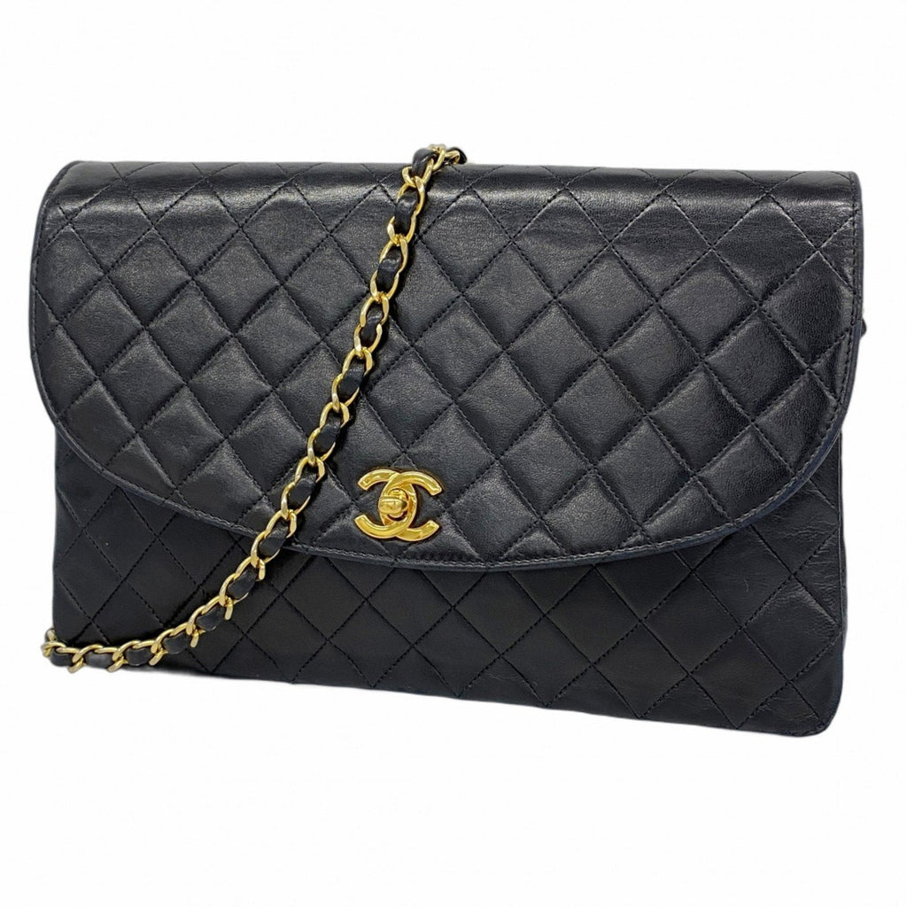 Vintage Round Flap Bag Quilted Lambskin Medium