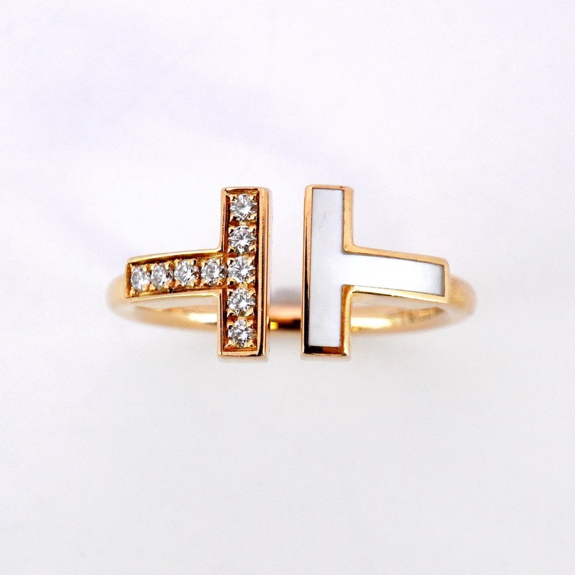 Ring 18K Rose Gold With Diamond and Mother of Pearl