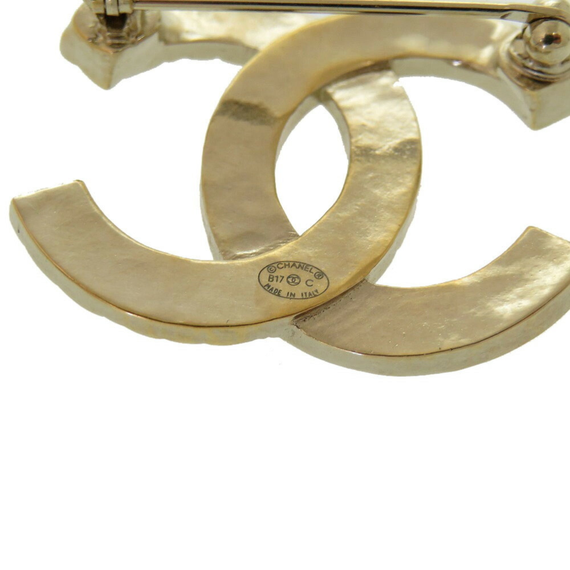 CC Logo Brooch Gold-Tone Metal