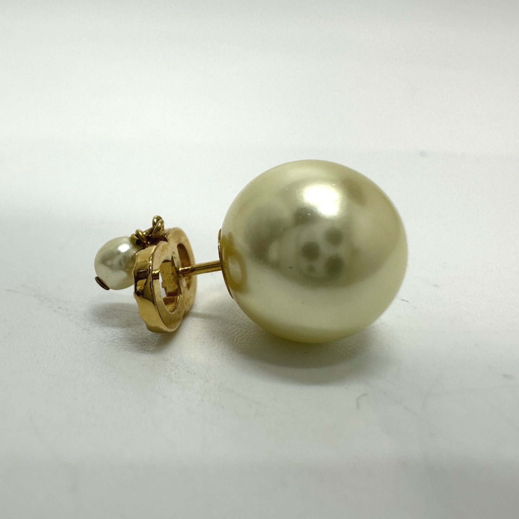 Earrings Pearl Gold-Tone Metal