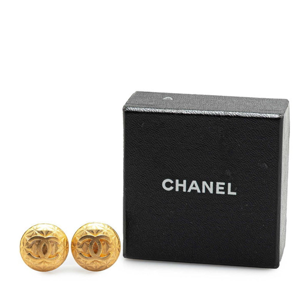 CC Logo Clip-On Earrings Metal Gold-Tone Metal