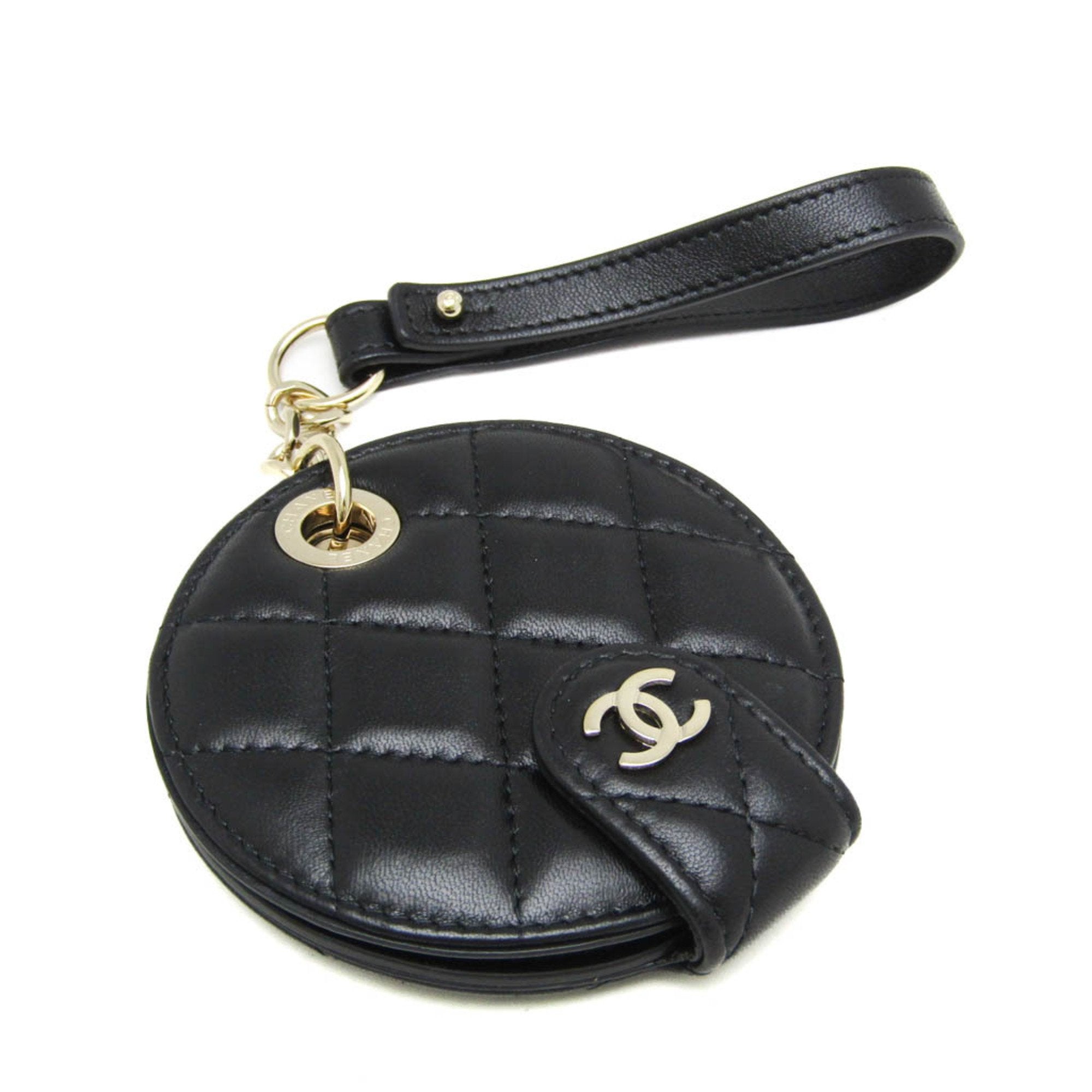 Matelasse Charm Leather Black Handbag Charm