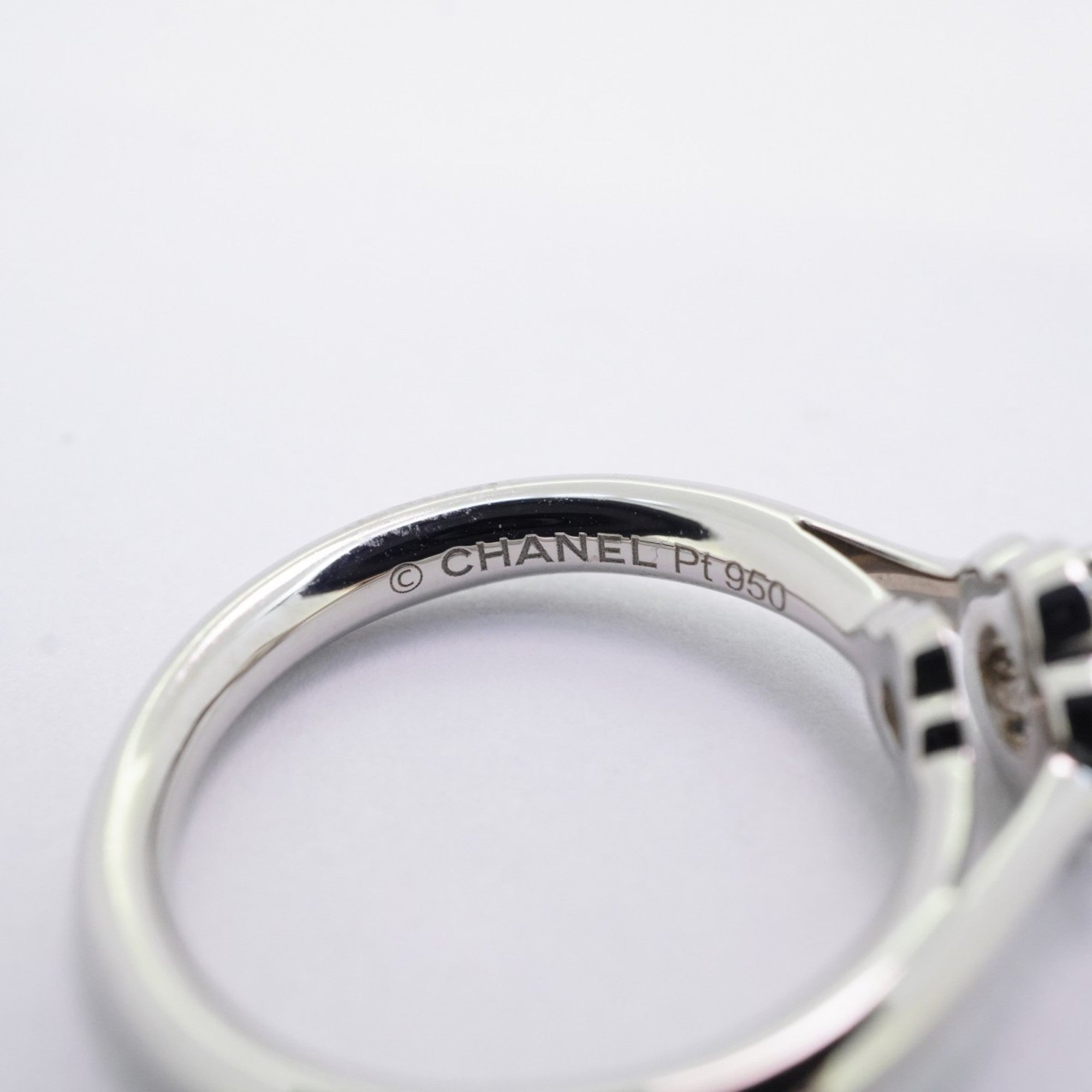 Camellia Ring Platinum With Diamond