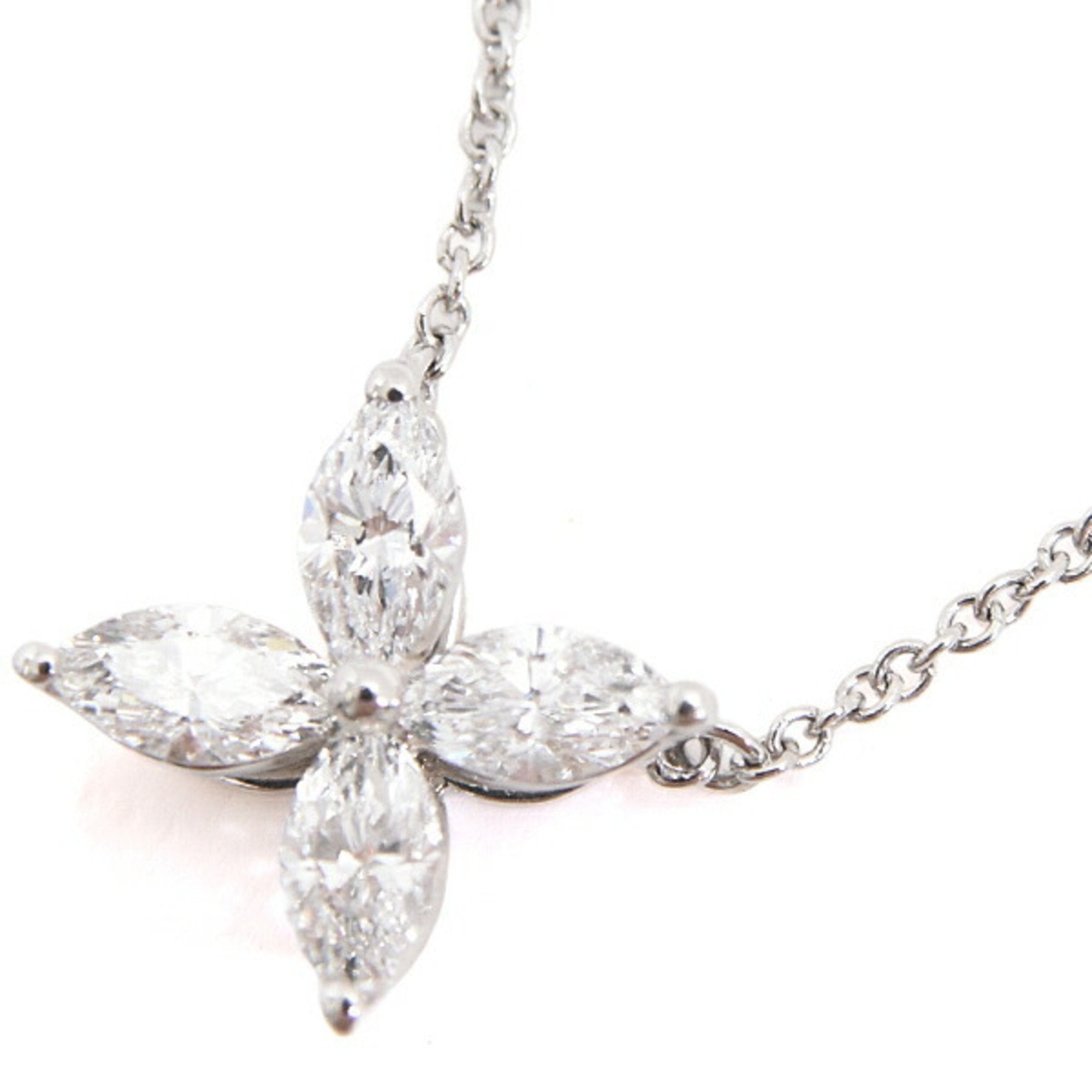 Pendant Necklace Platinum with Diamond Medium