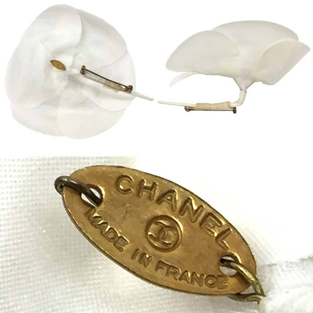 Camellia Brooch White