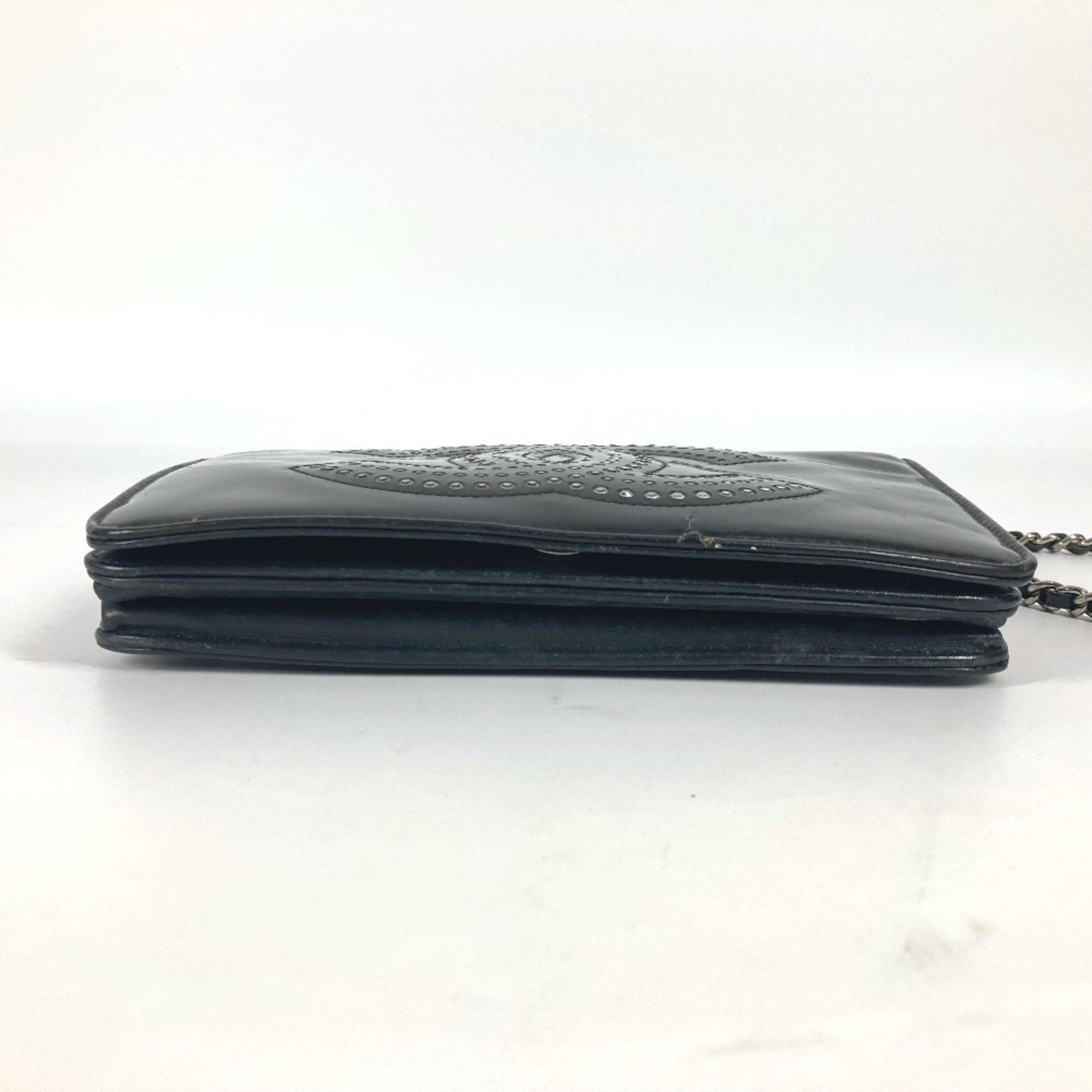 CC Wallet on Chain Strass Embellished Patent