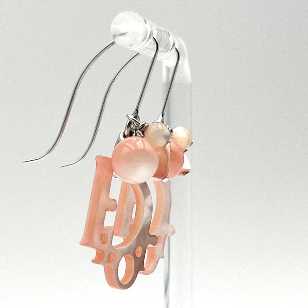 Earrings Metal and Plastic