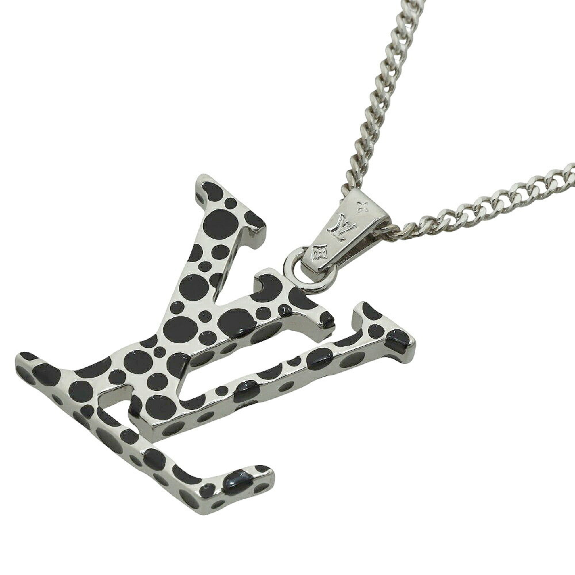 Pendant Necklace Metal Black and Silver