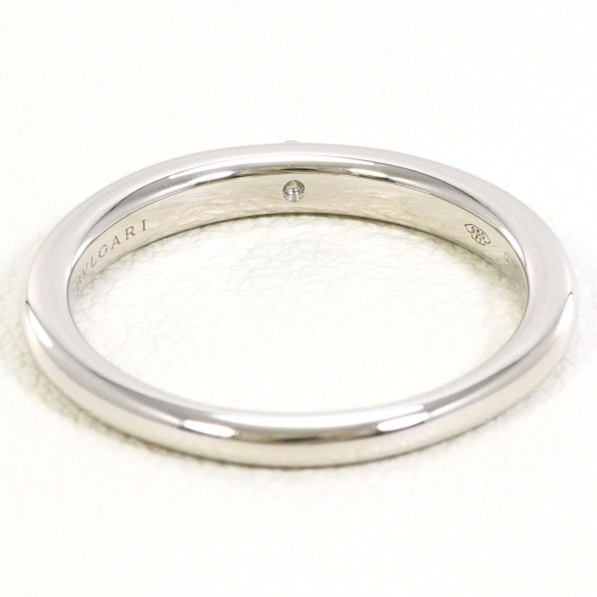 One Band Ring Platinum With Diamond