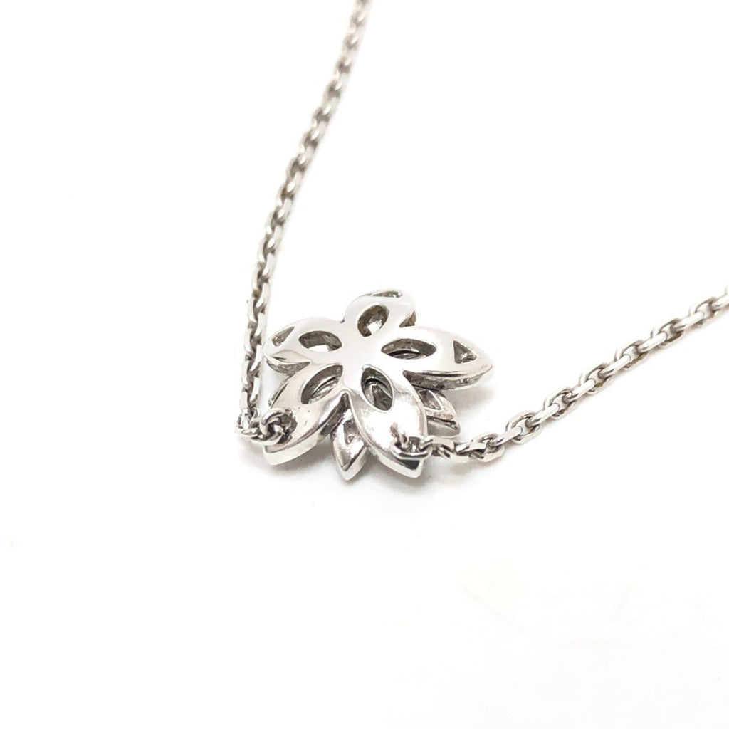 Lotus Pendant Necklace 18K White Gold with Diamond
