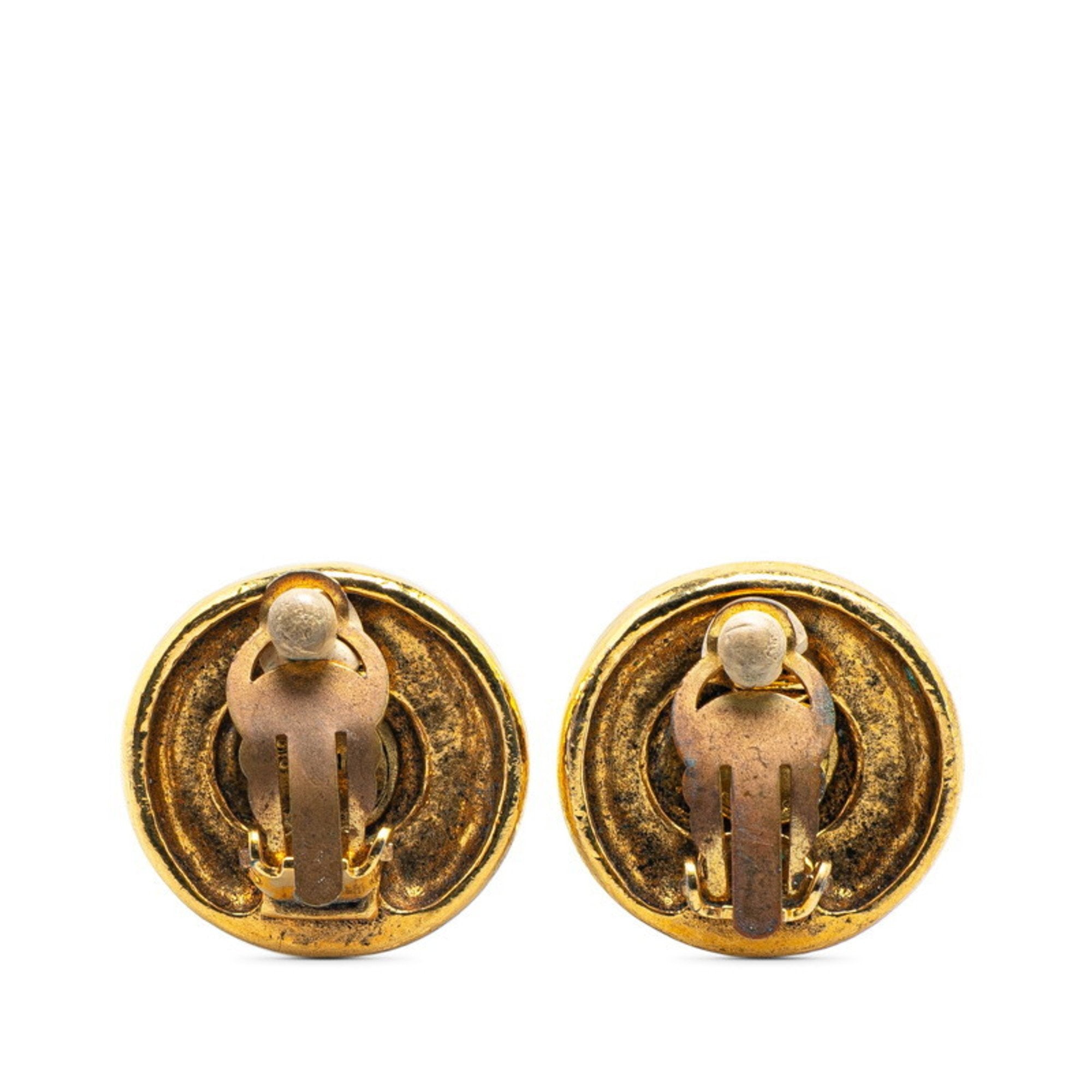 CC Logo Clip-On Earrings Metal Gold-Tone Metal