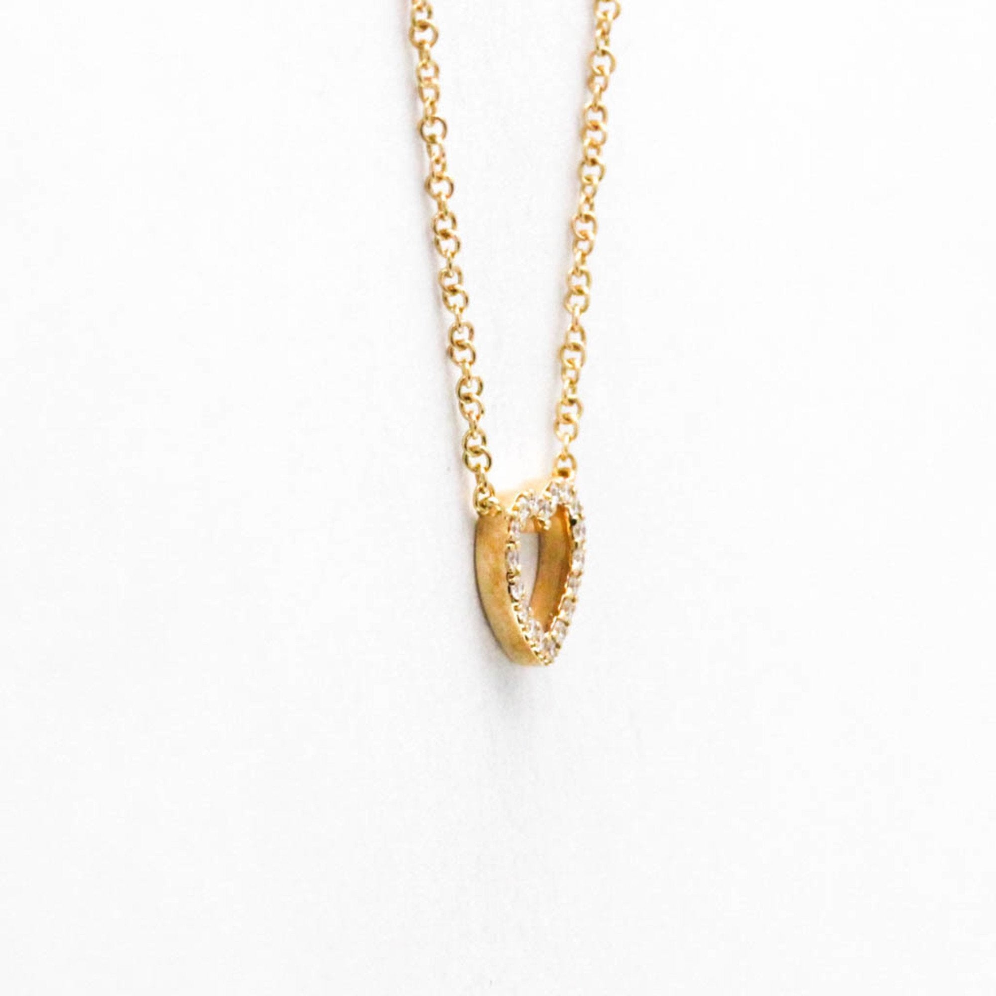 Sentimental Heart Pendant Necklace 18K Rose Gold with Diamond