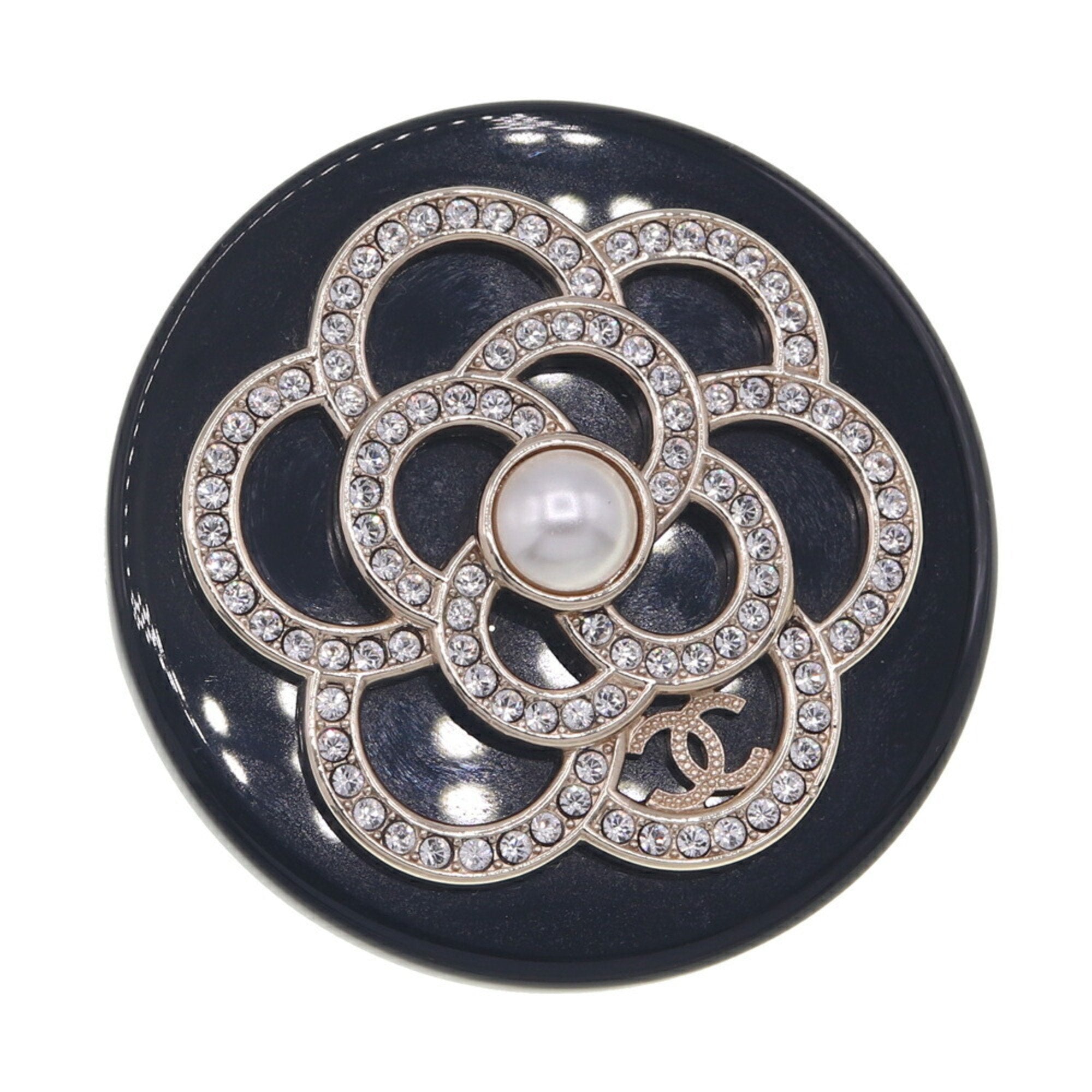 CC Logo Round Brooch Metal