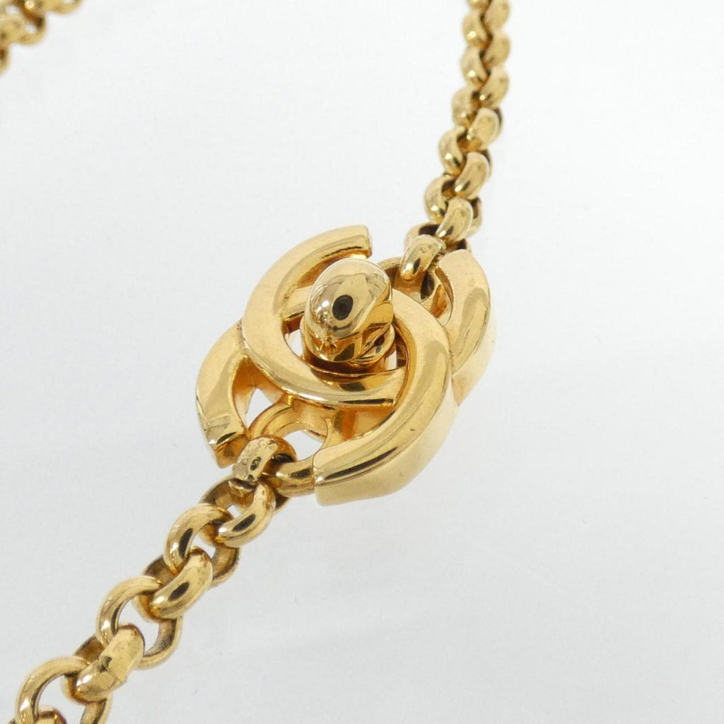 Pendant Necklace Metal