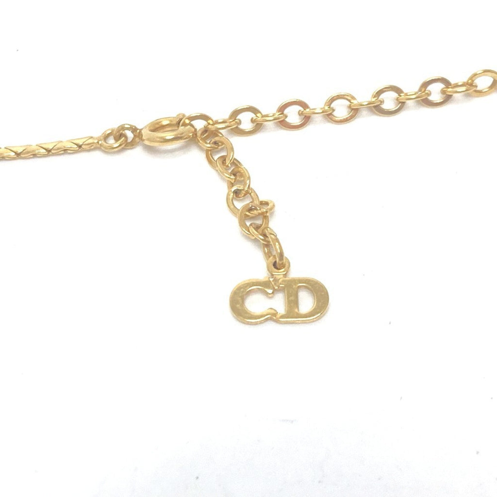 Pendant Necklace Metal Gold