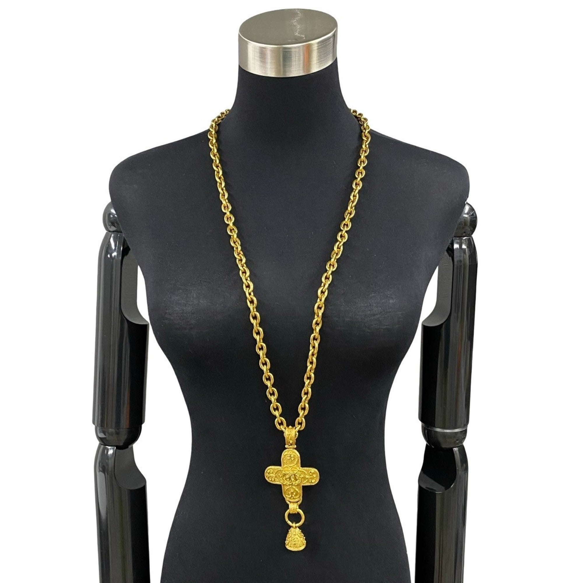 CC Logo Chain Pendant Necklace Metal