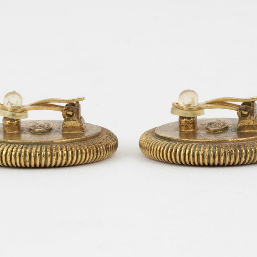 Clip-On Earrings Shell
