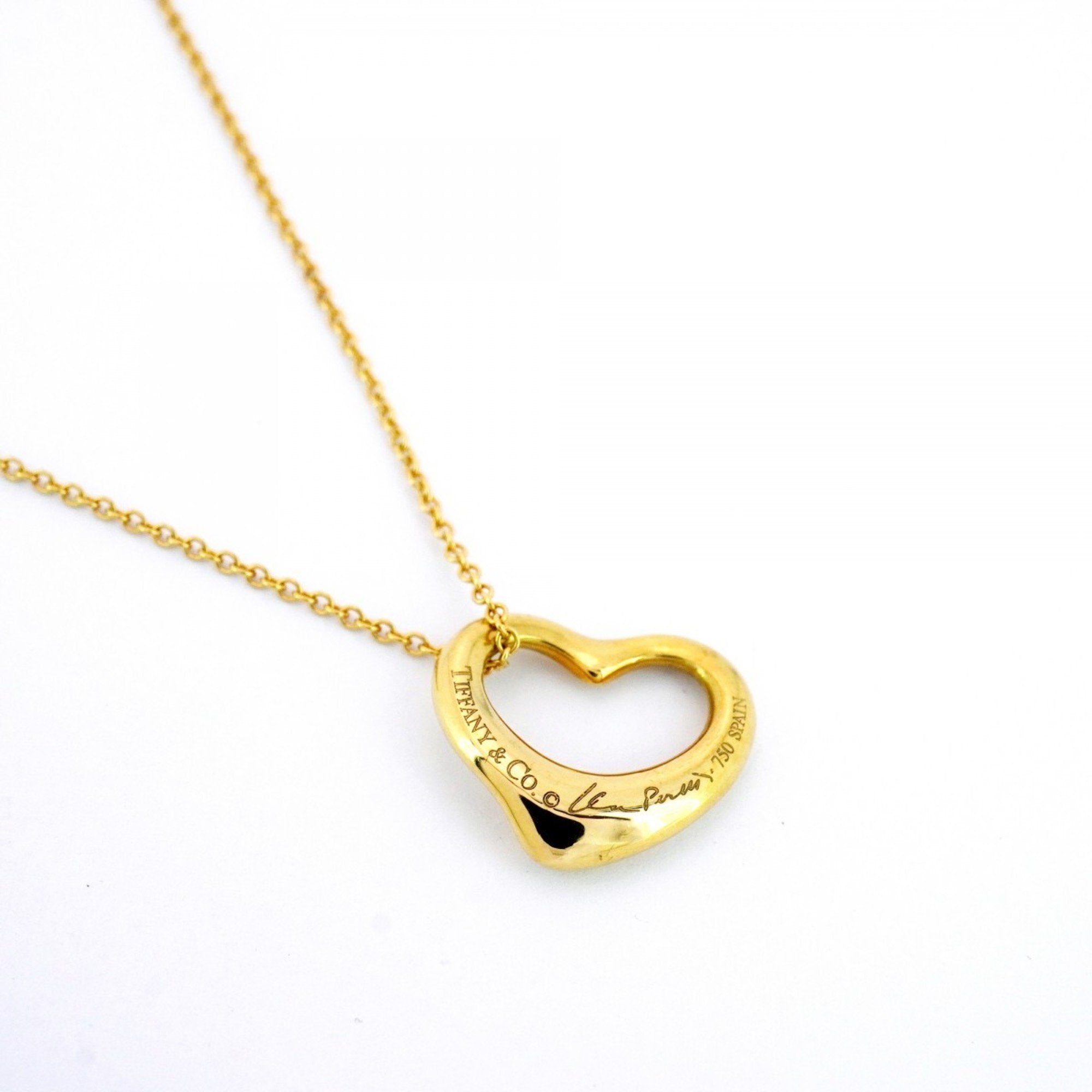 Heart Pendant Necklace 18K Yellow Gold with Diamond