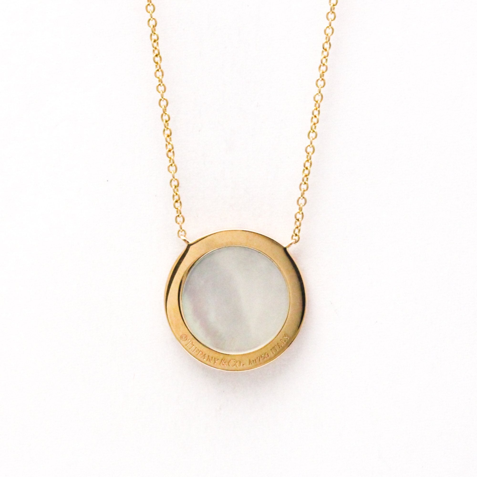 Pendant Necklace 18K Rose Gold With Diamond and Mother of Pearl