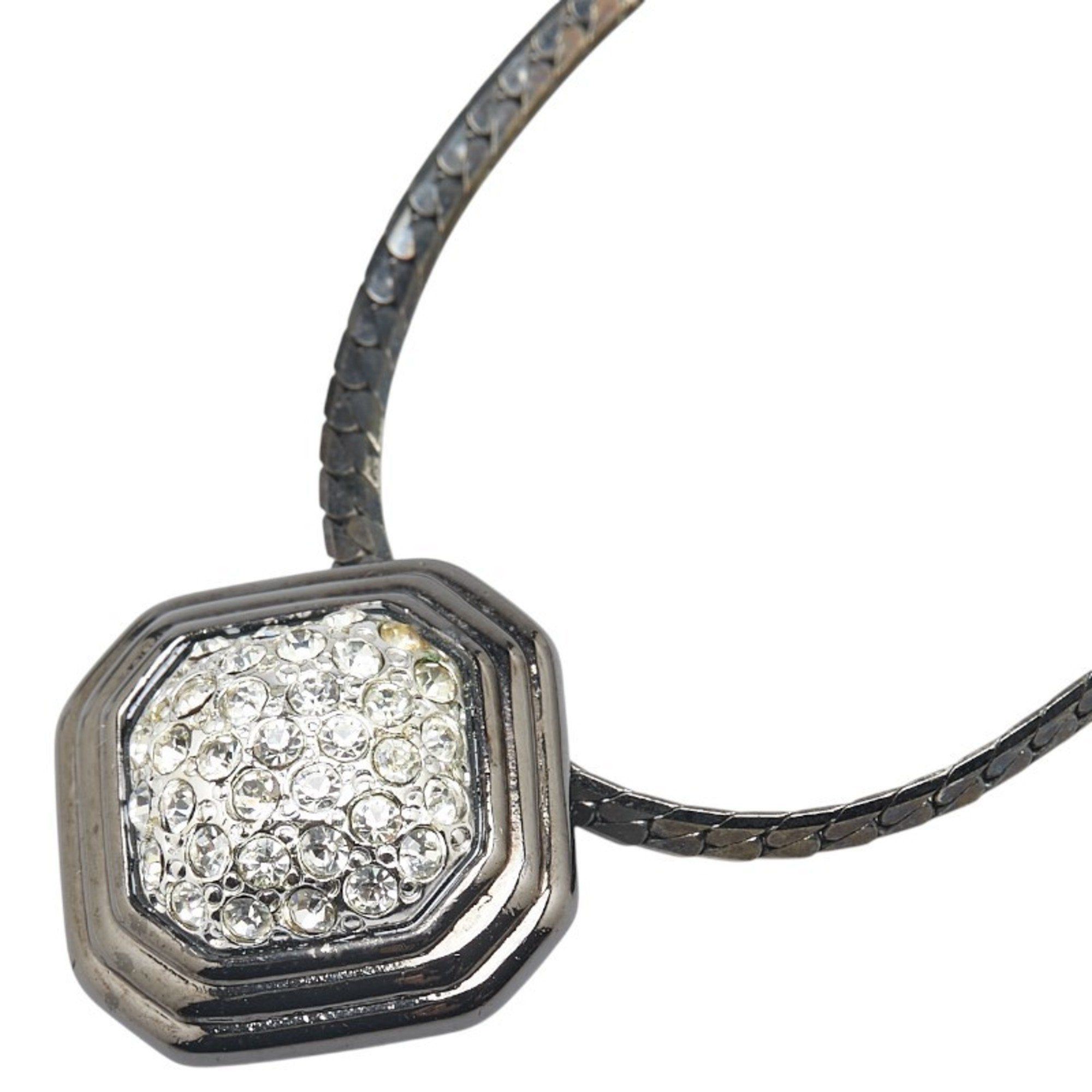 Pendant Necklace Black and Silver Metal