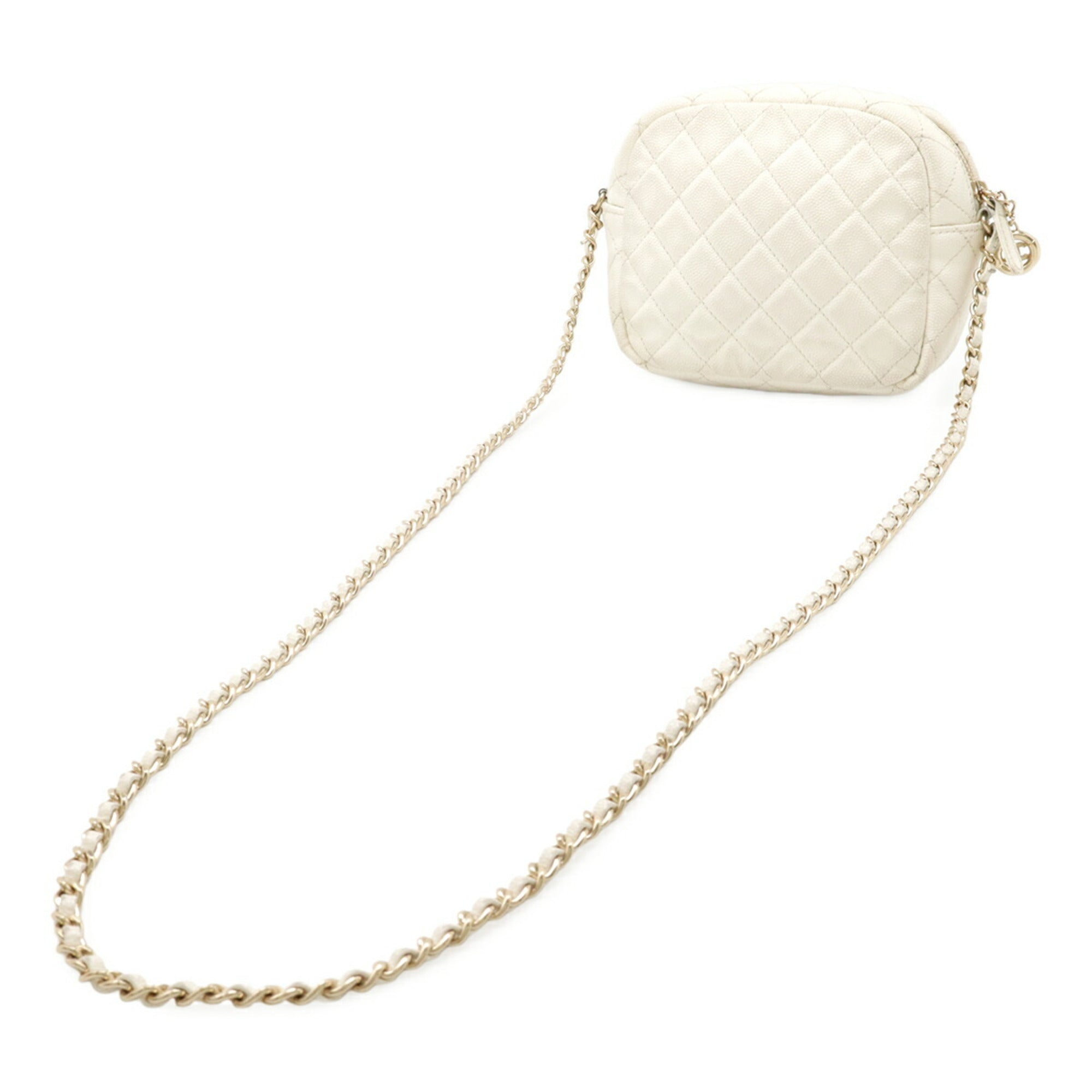 CC Day Camera Case Quilted Caviar Medium
