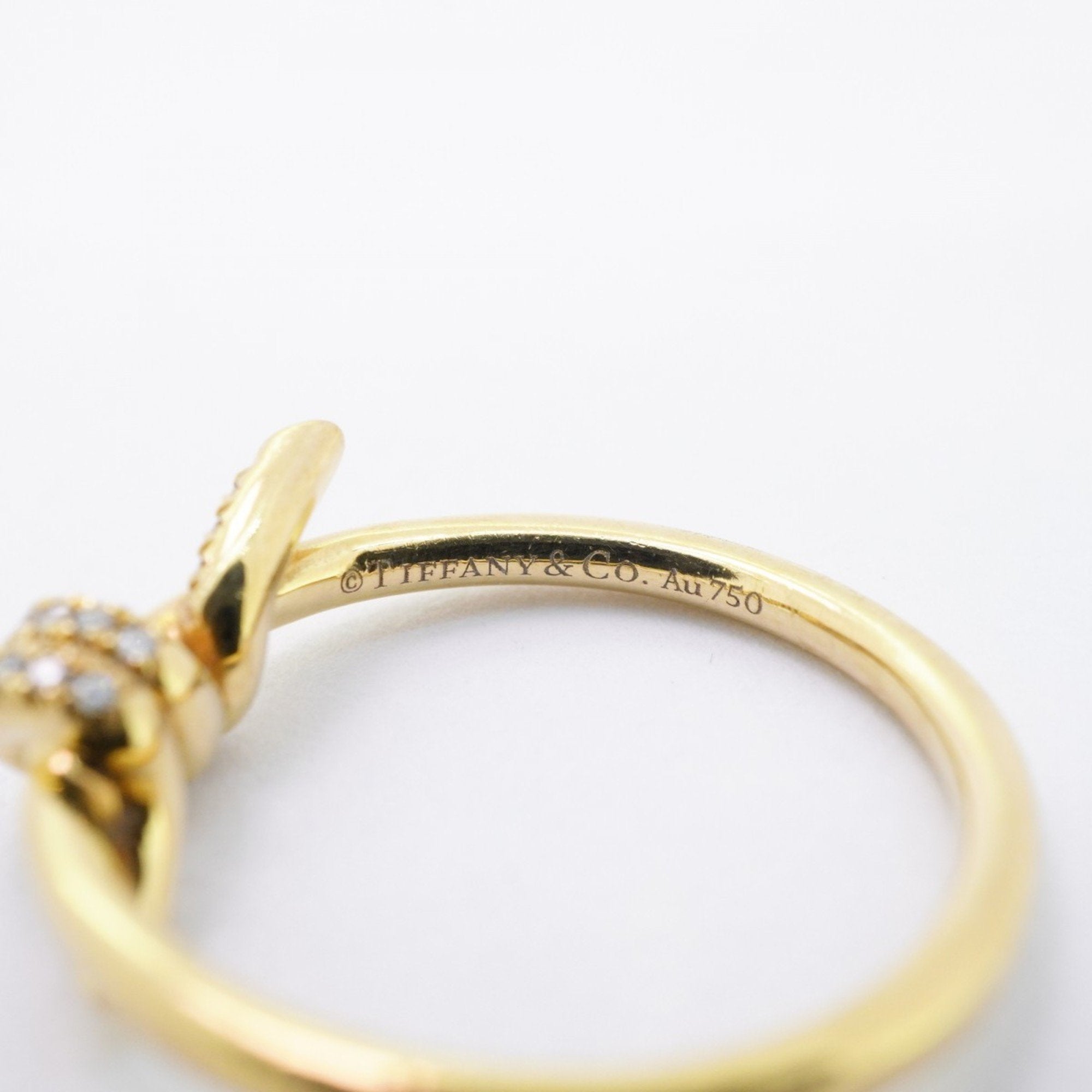 Knot Ring 18K Yellow Gold with Diamond