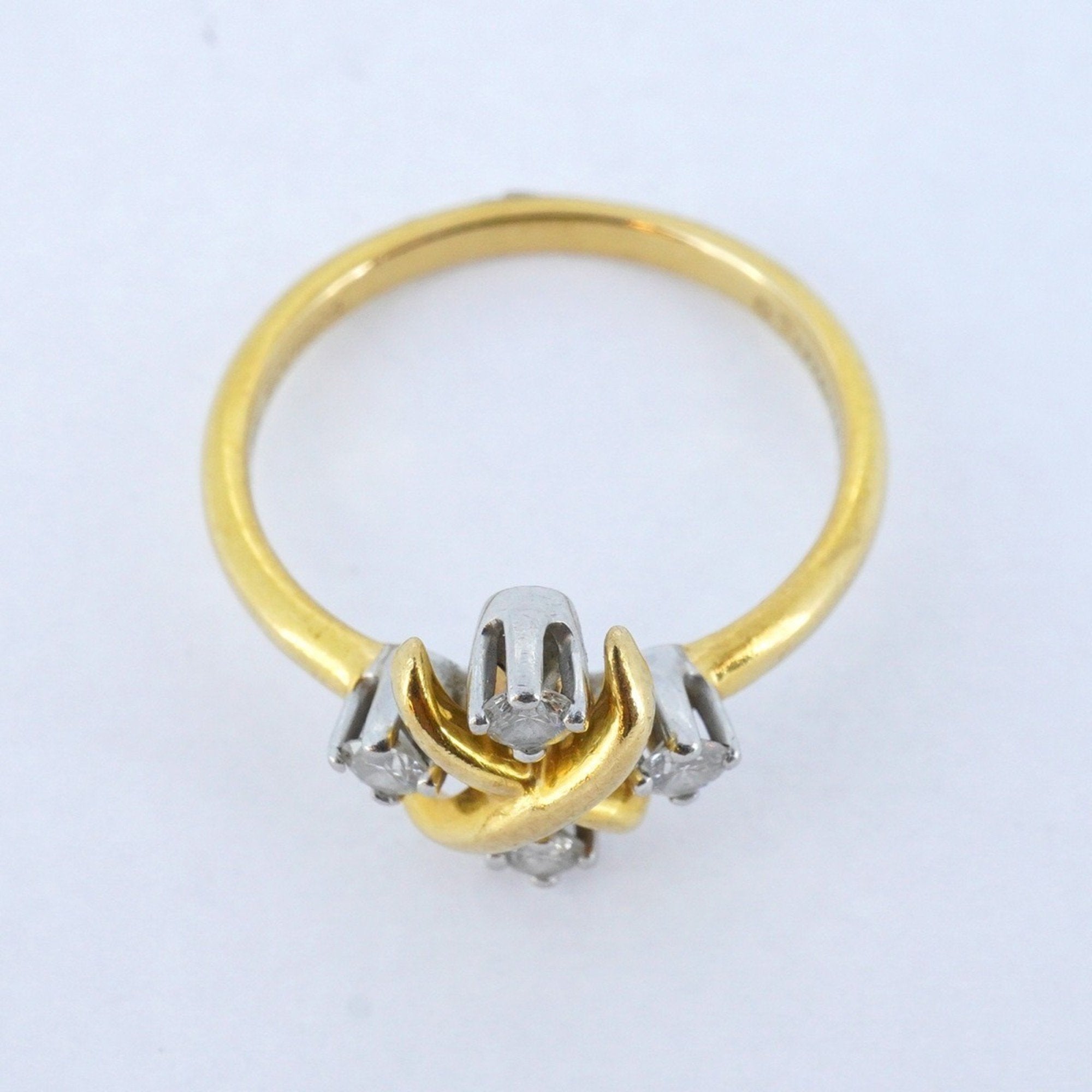 Ring Platinum and 18K Yellow Gold with Diamond