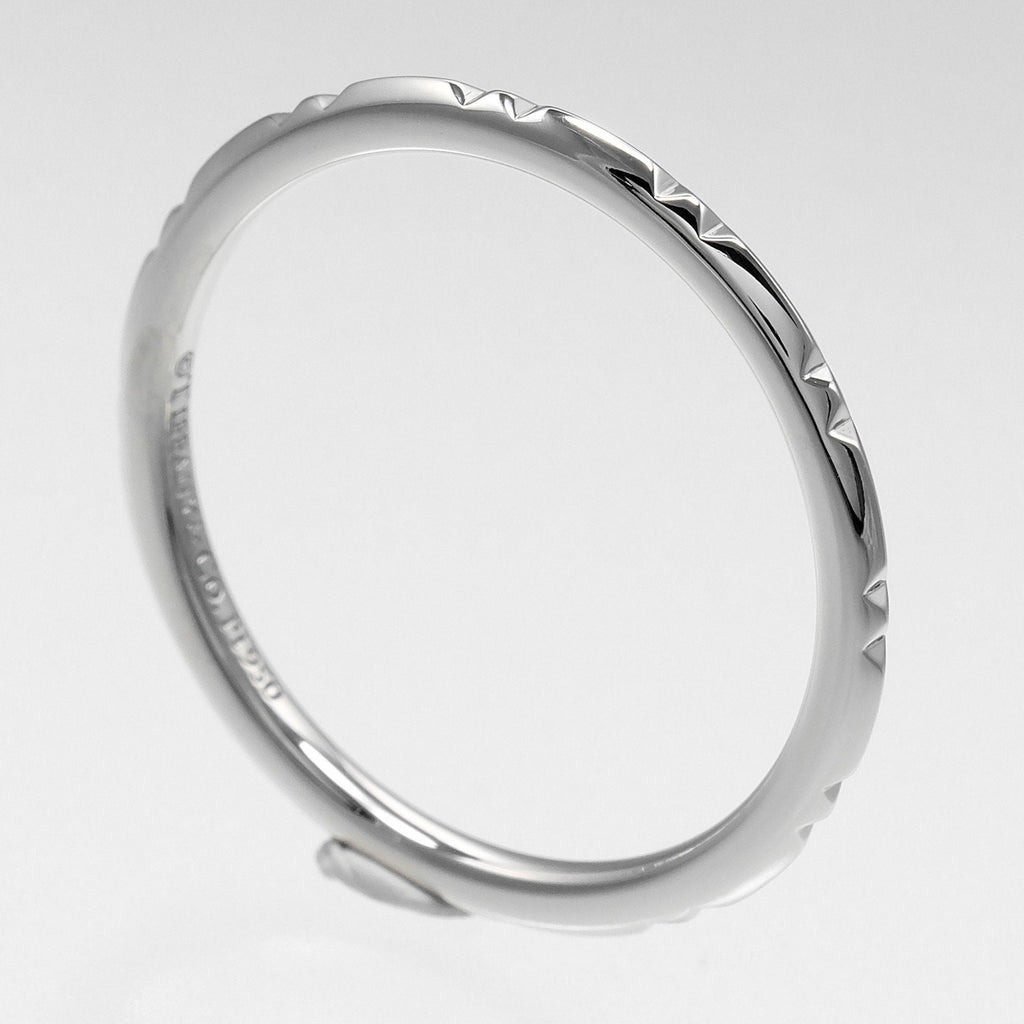 True Ring Platinum