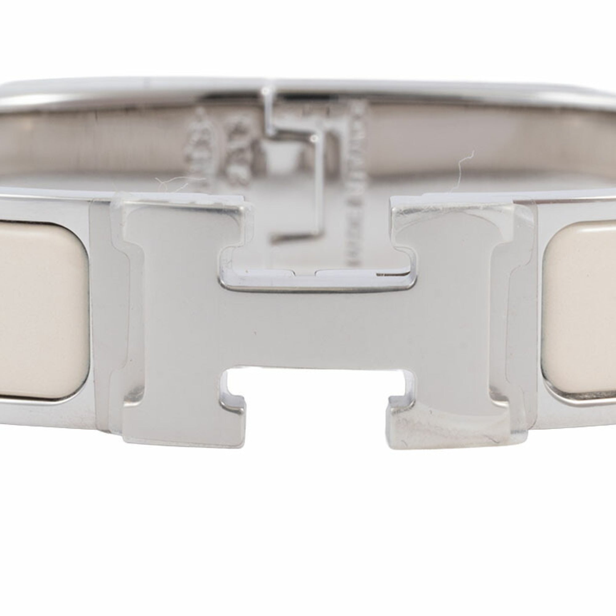 Bracelet Enamel and Metal Cream and Silver