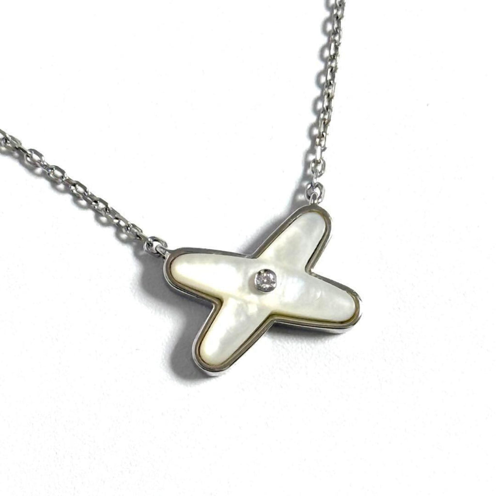 Jeux de Liens Pendant Necklace 18K White Gold