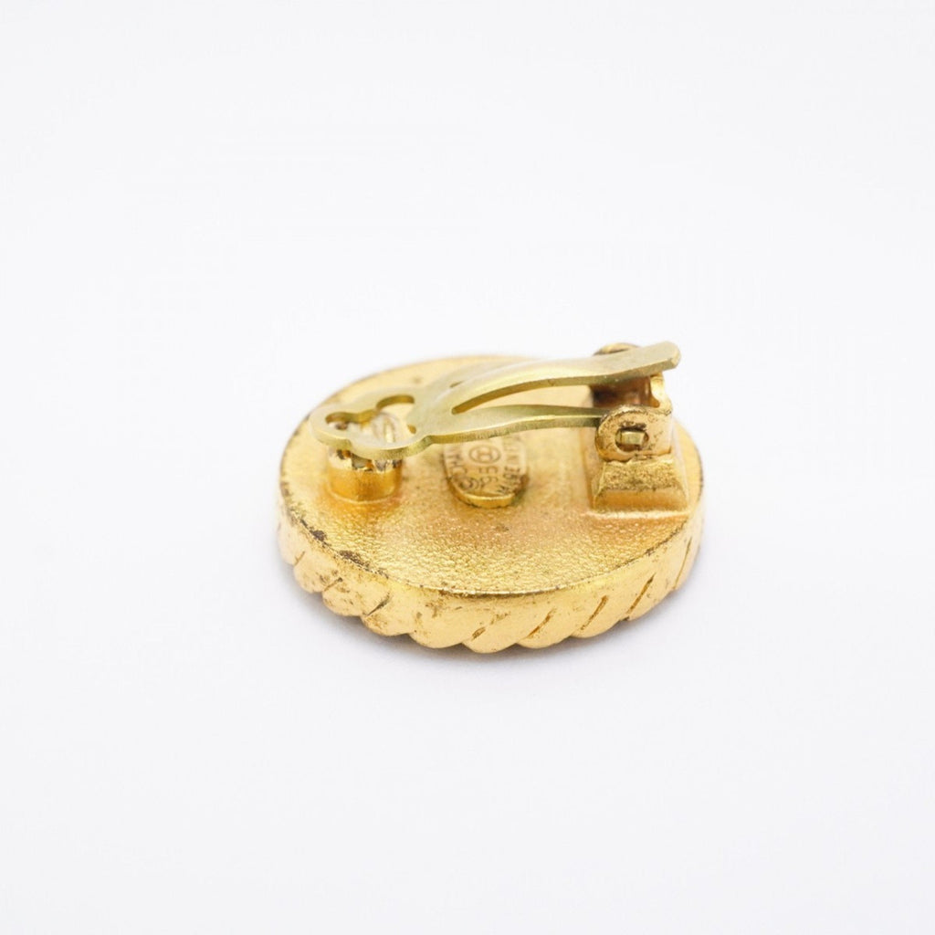 CC Logo Circle Clip-On Earrings Metal Gold-Tone Metal