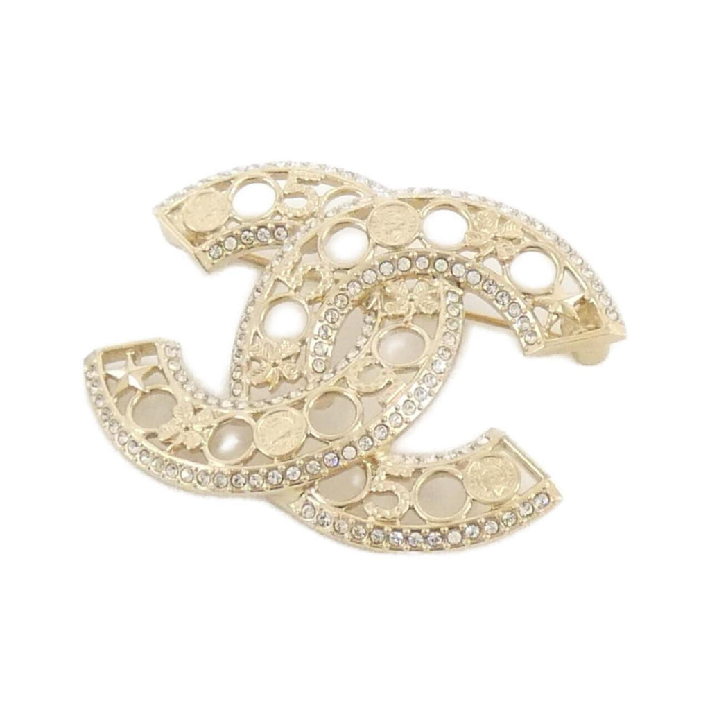 Brooch