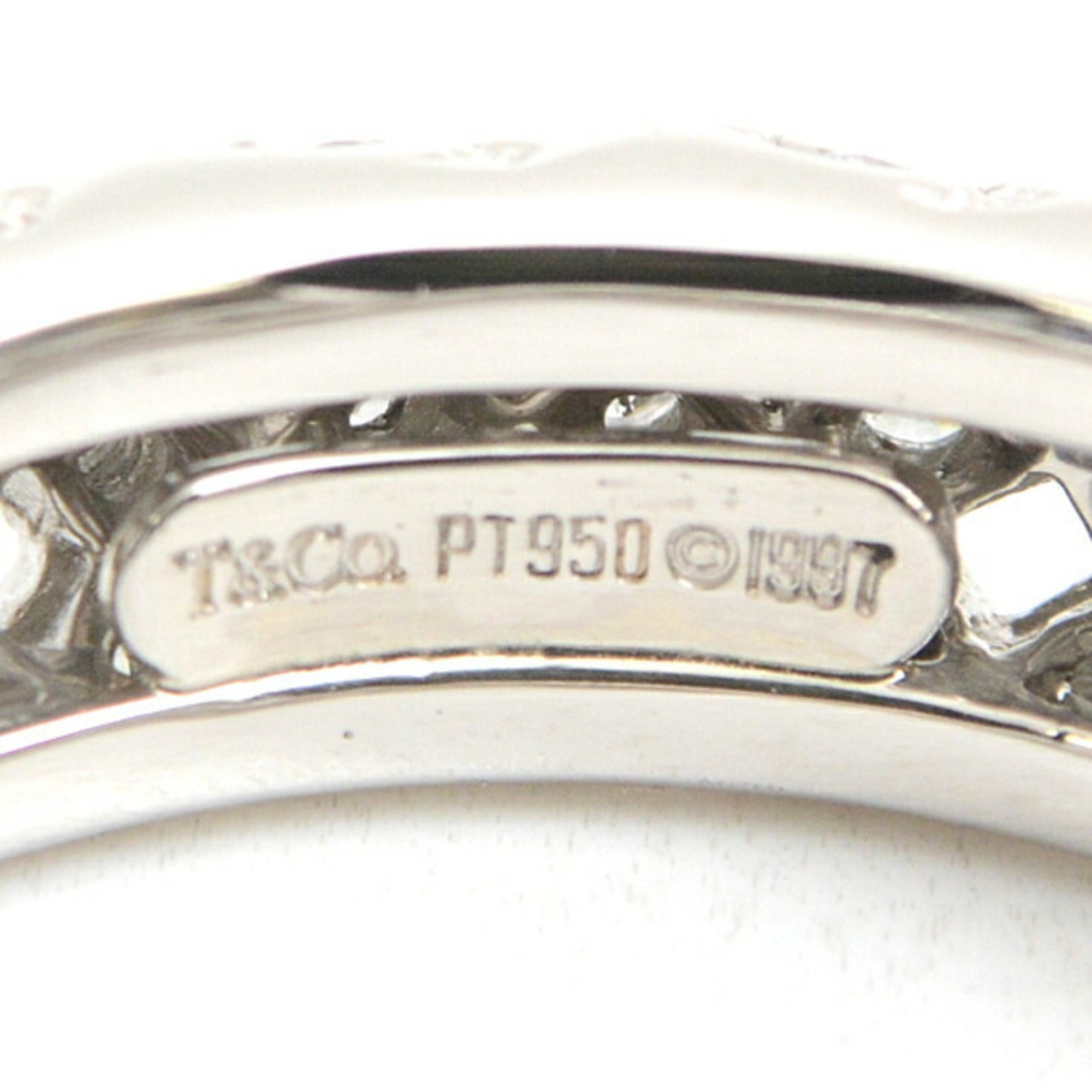 Ring Platinum with Diamond