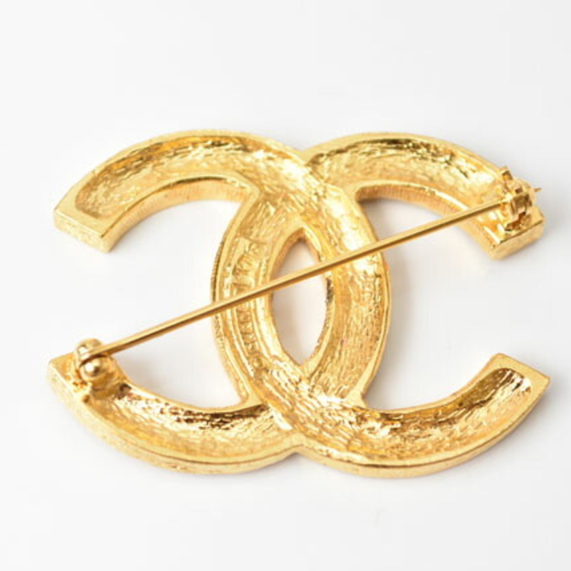 Brooch Pin Metal Gold With Rhinestone
