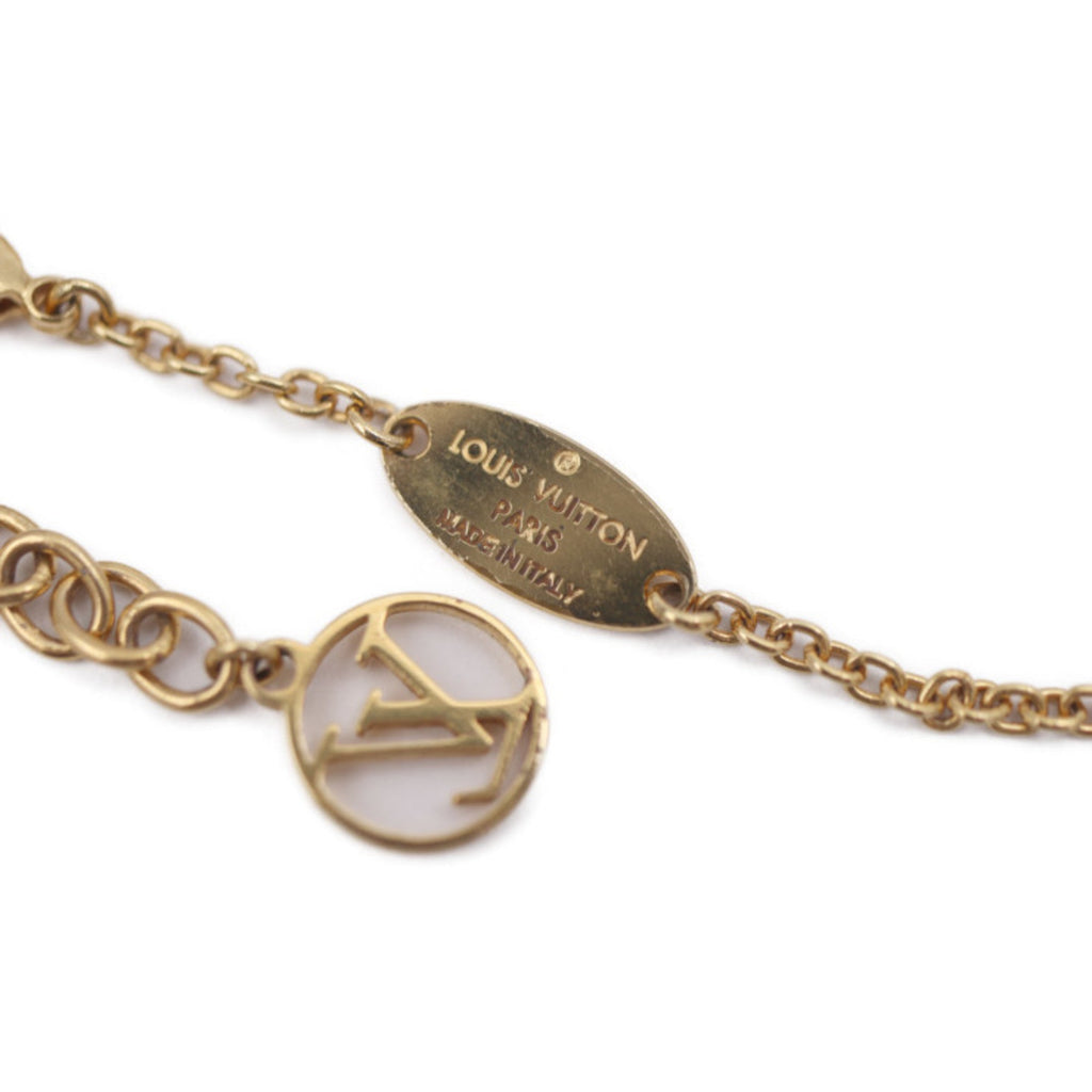 Pendant Necklace Metal and Mother Of Pearl