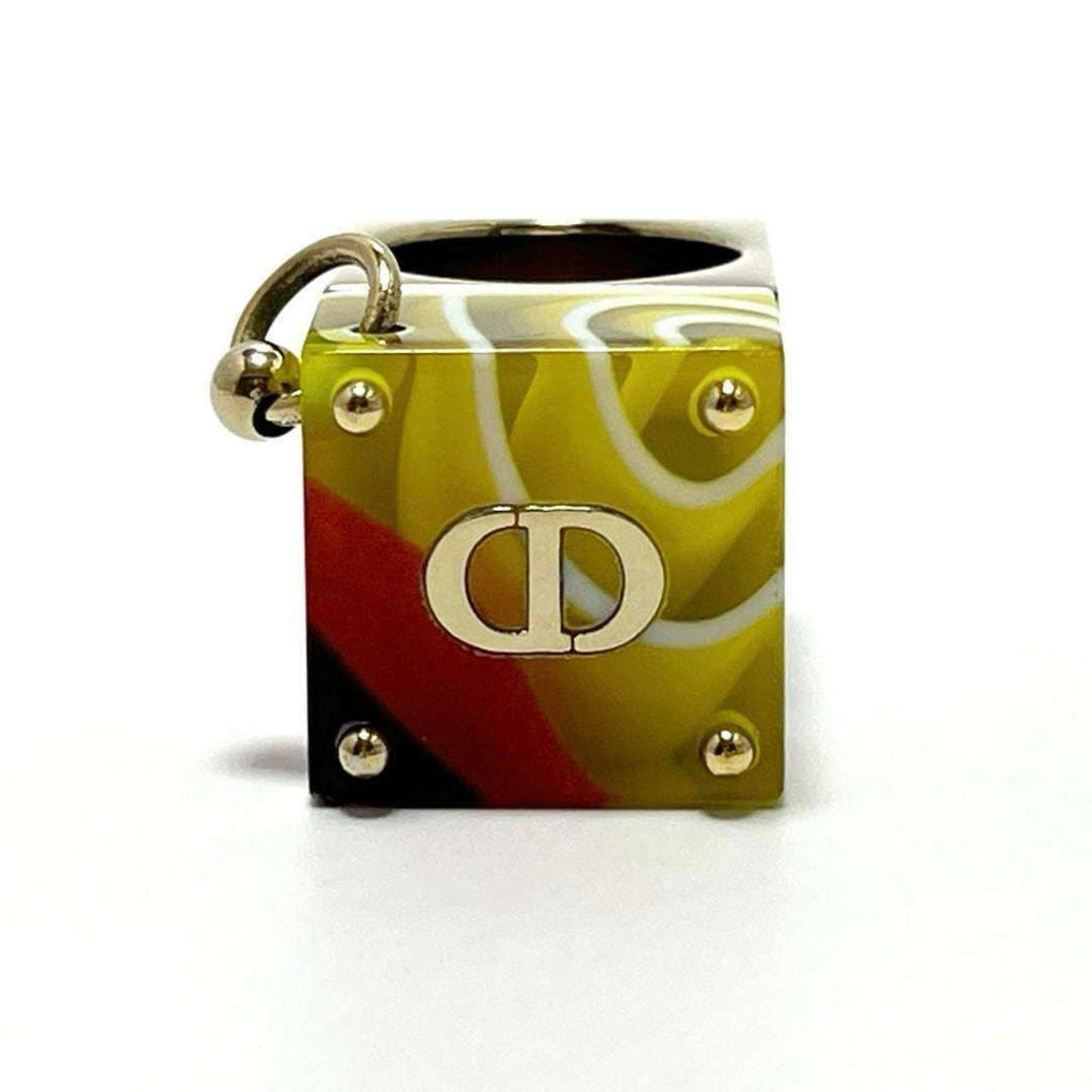 Ring Metal and Plastic