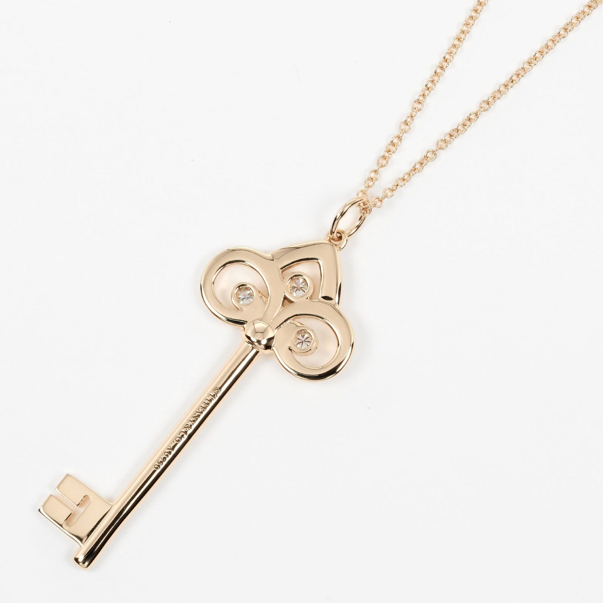 Pendant Necklace 18K Rose Gold with Diamond