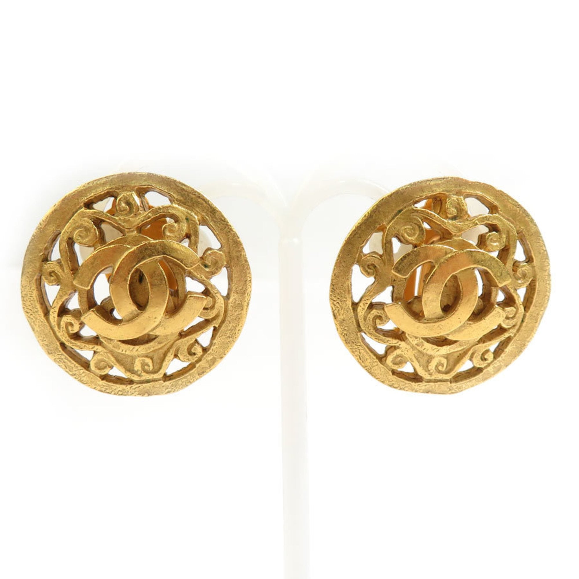 CC Logo Clip-On Earrings Gold-Tone Metal Gold-Tone Metal