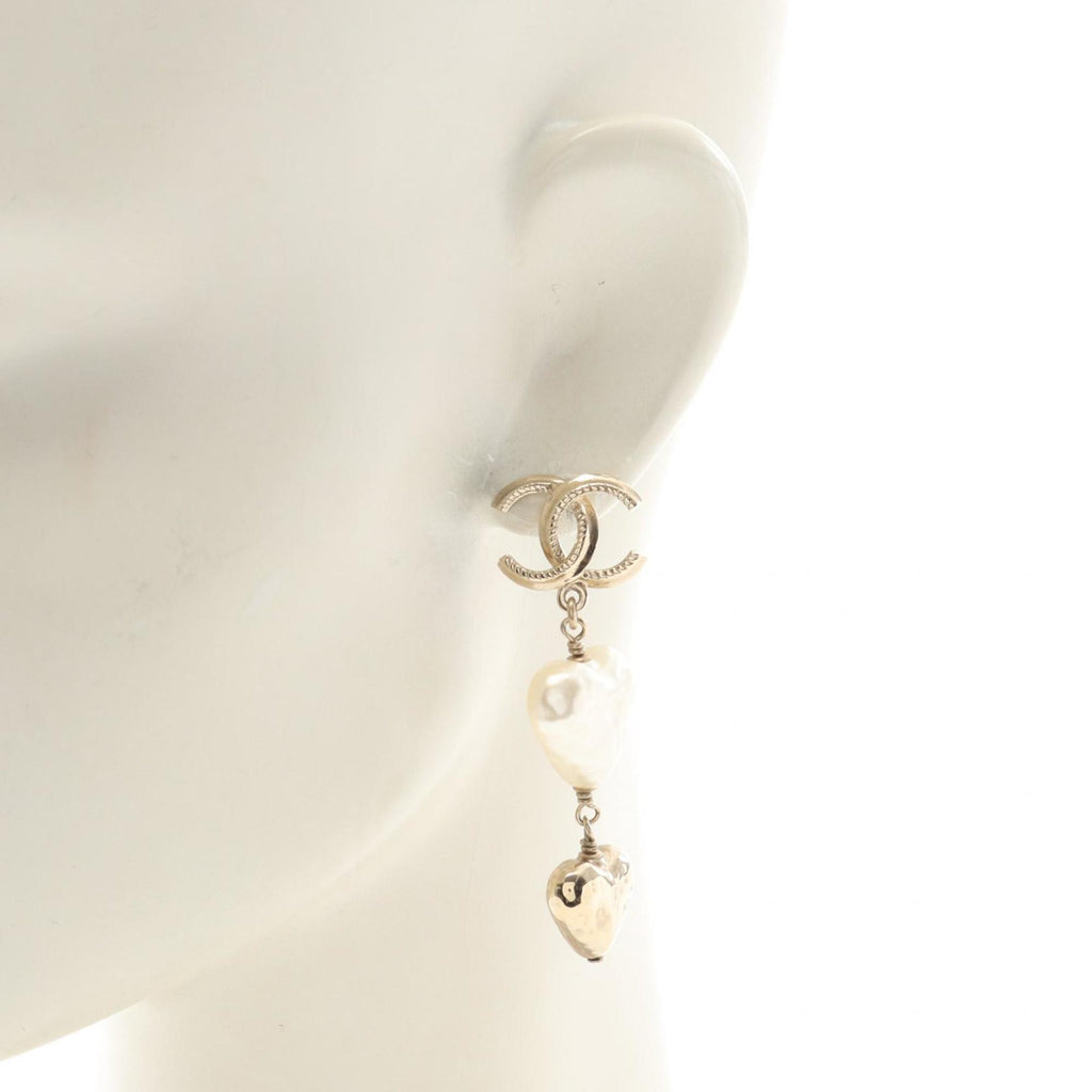 CC Logo Earrings Metal