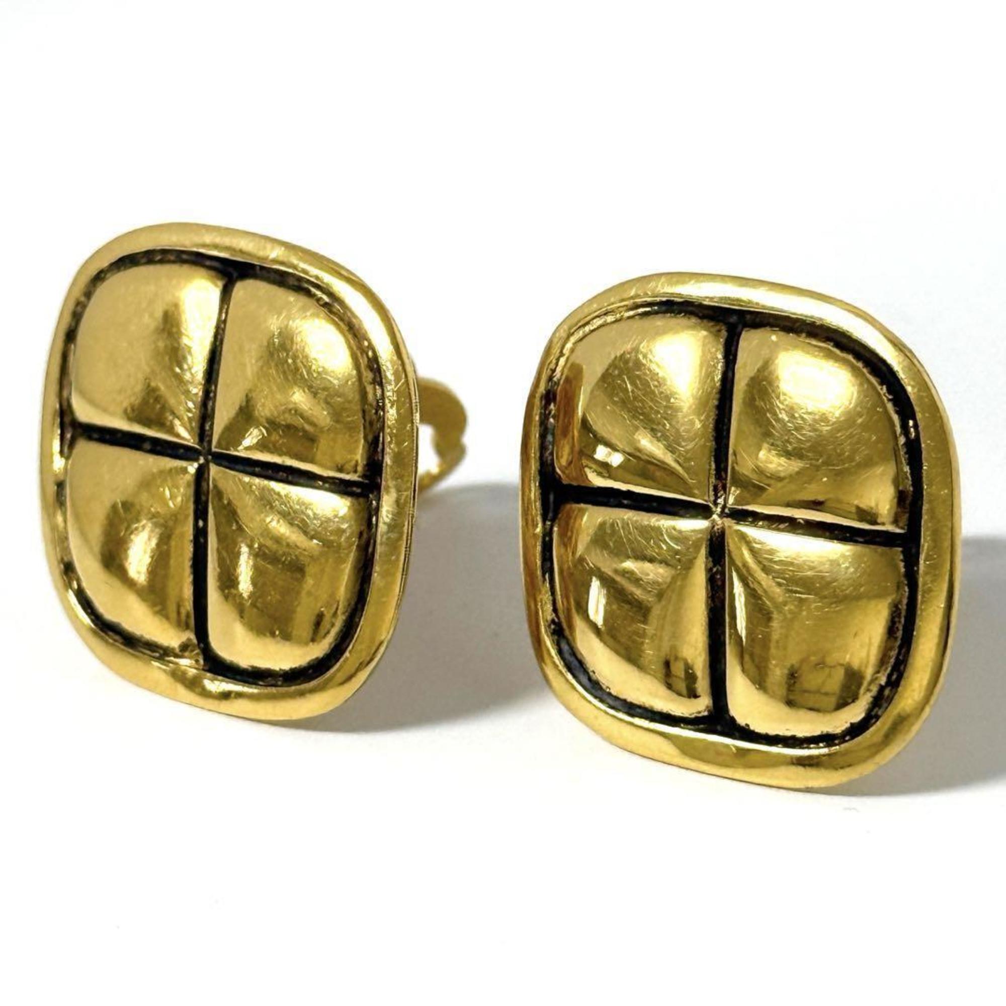 Clip-On Earrings Metal