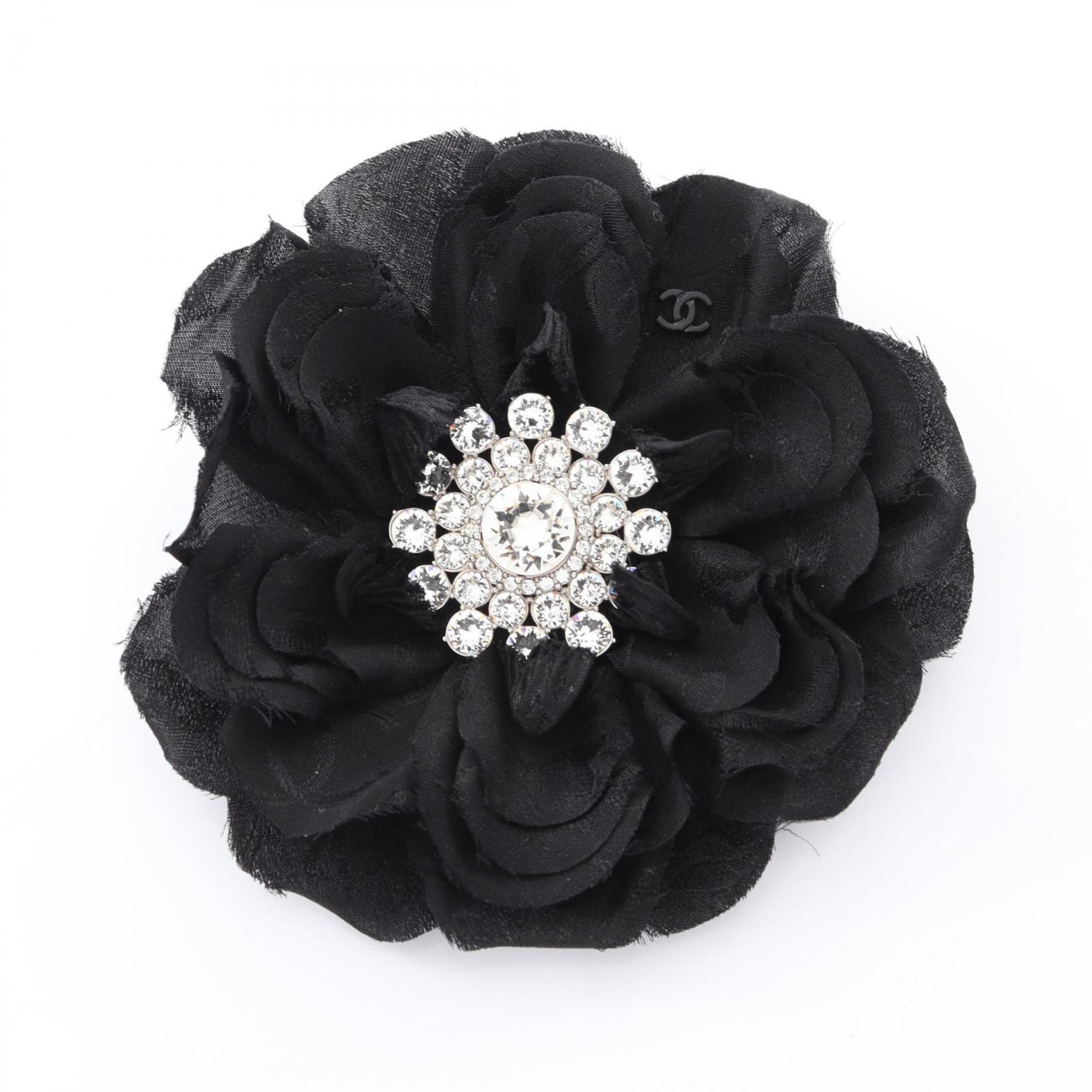 Camellia Brooch Silk Black