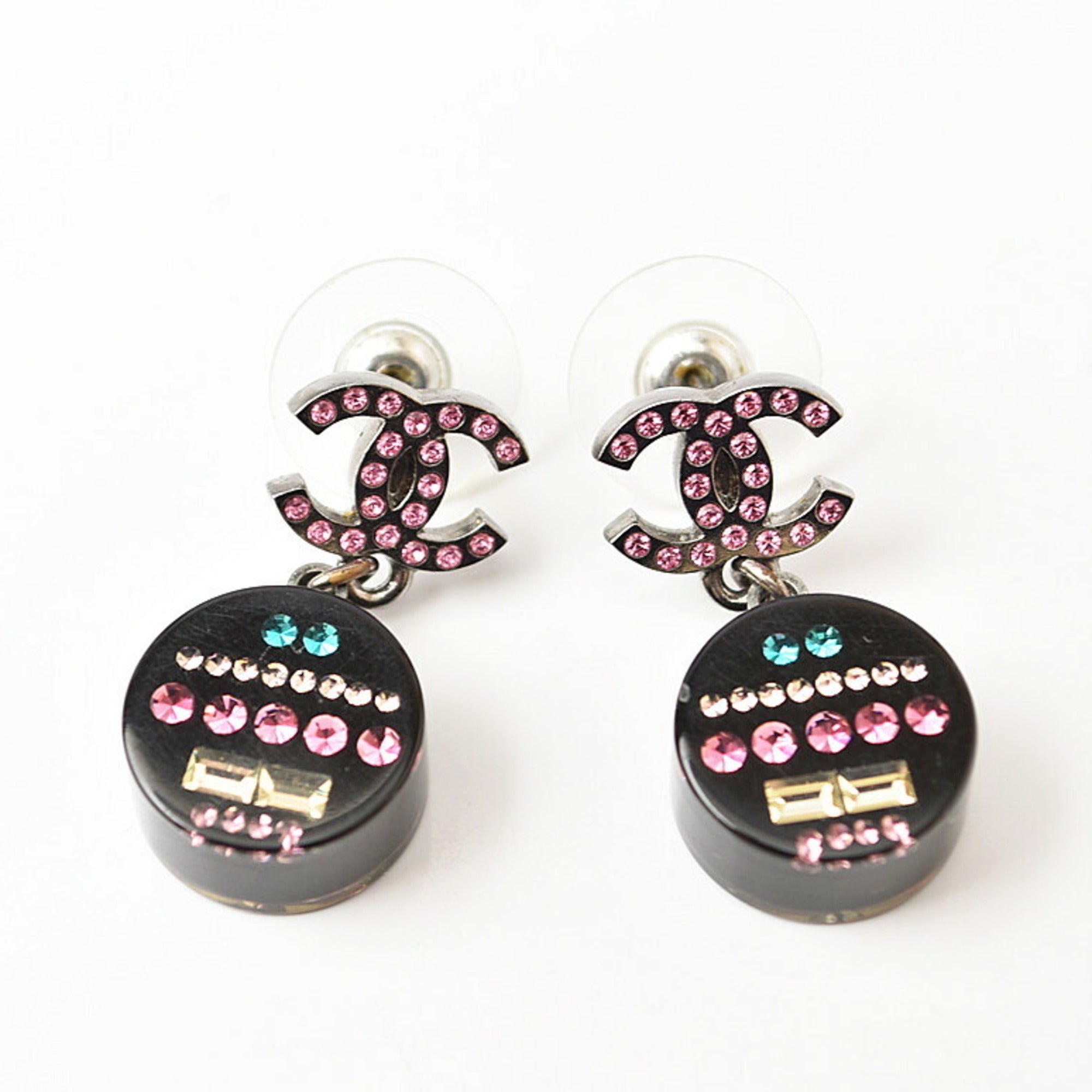 CC Logo Circle Earrings Metal